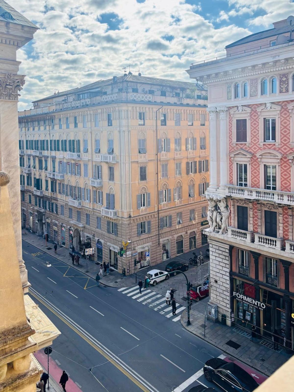 Reuetta Apartment - Elegant and Central stay in Genoa