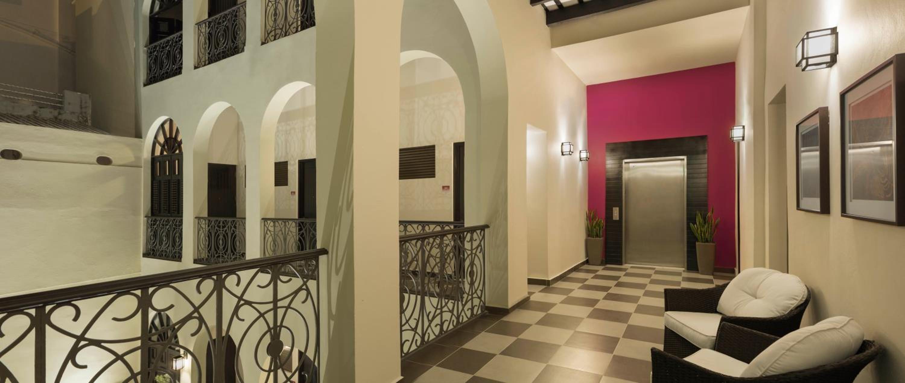 Decanter Hotel - Property Image 43