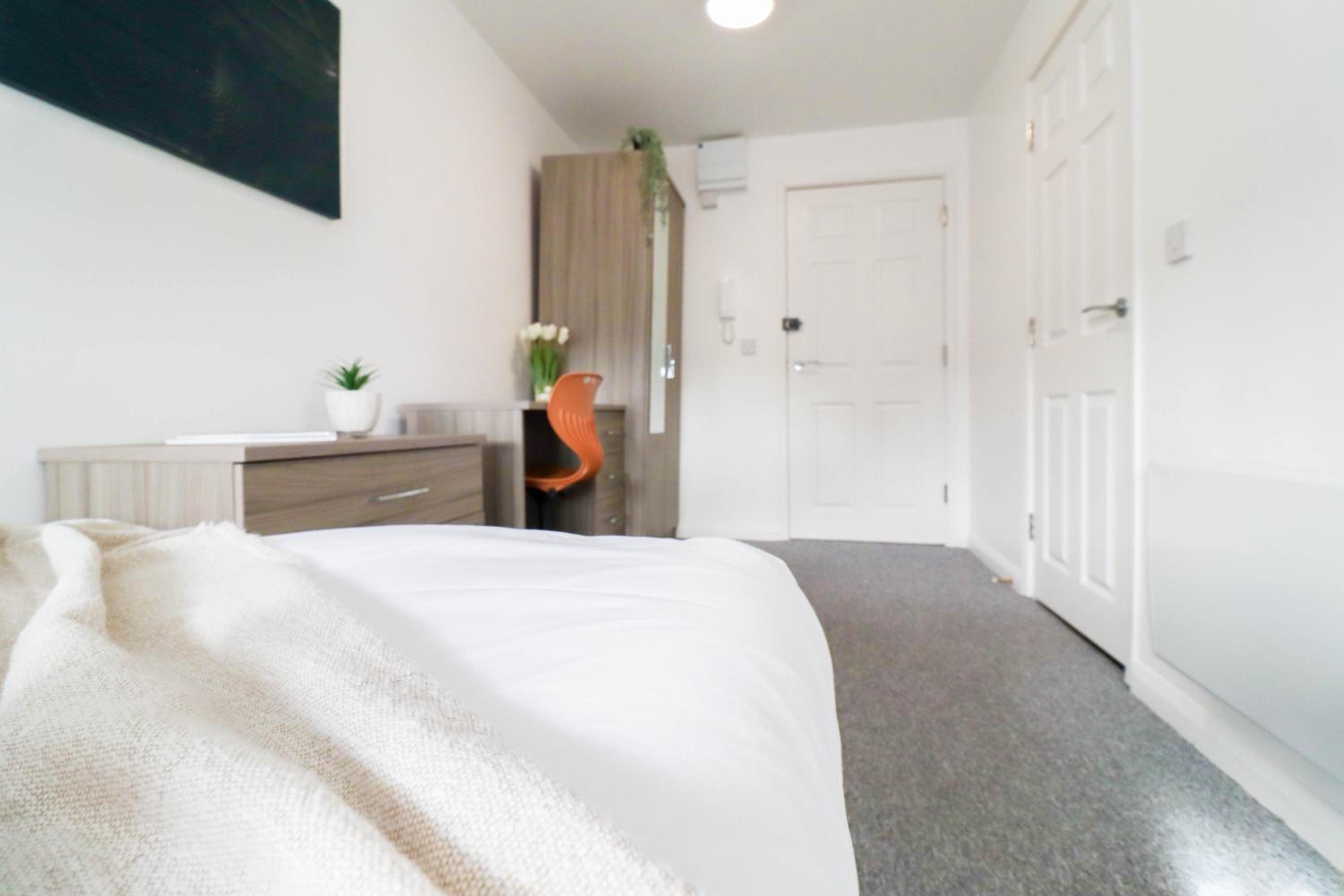 Charming Flats in Southampton