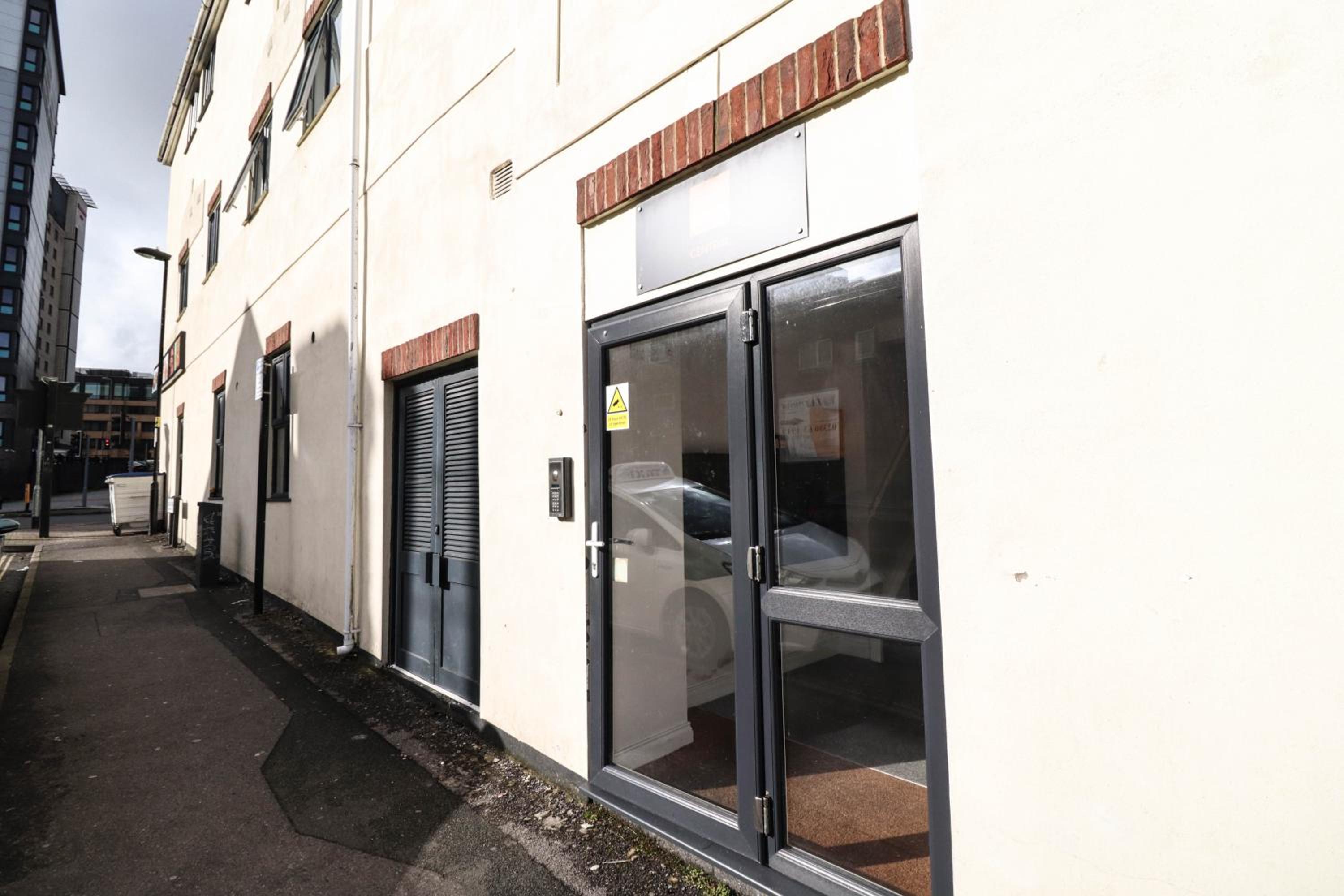 Charming Flats in Southampton