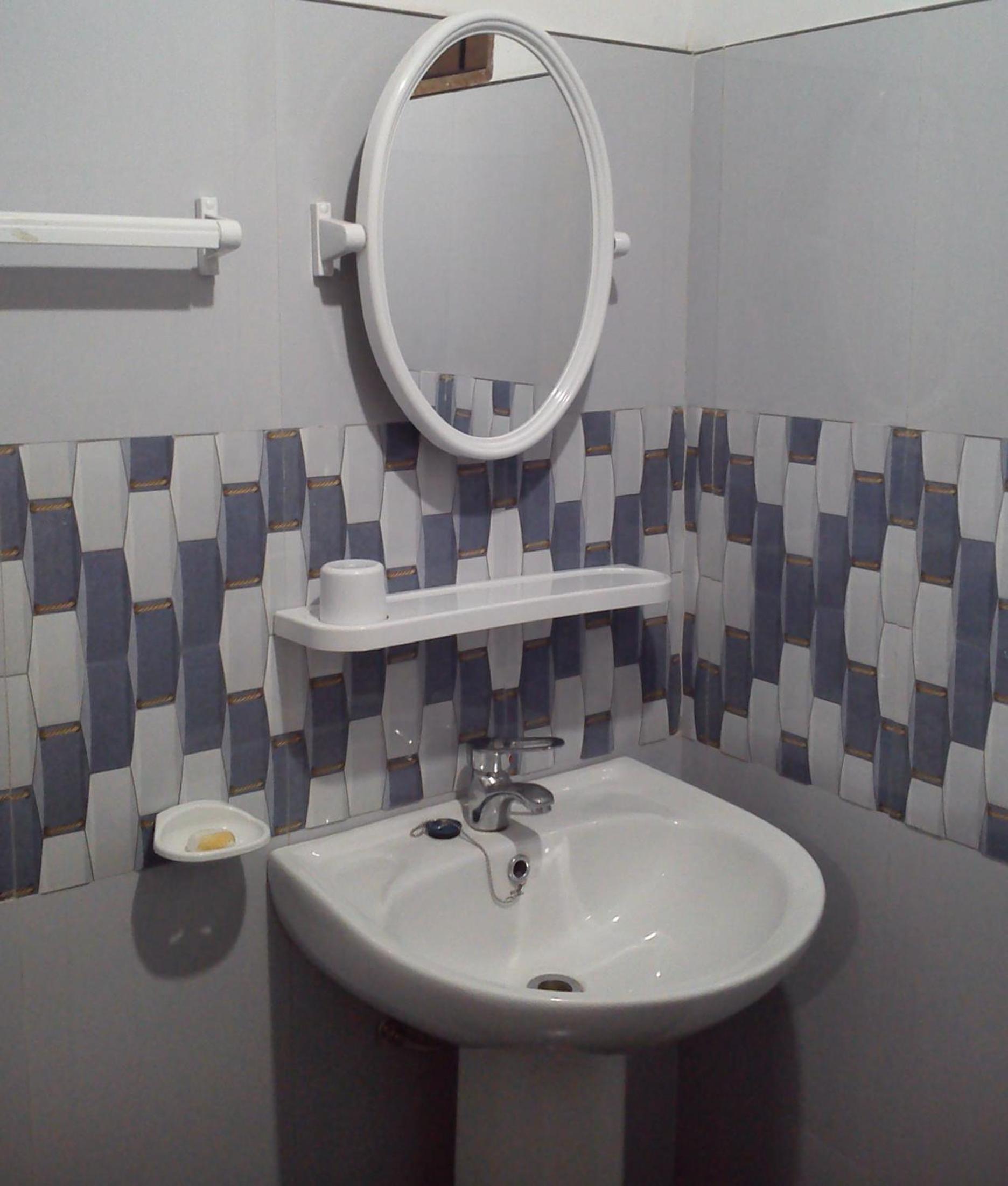 Photo 18