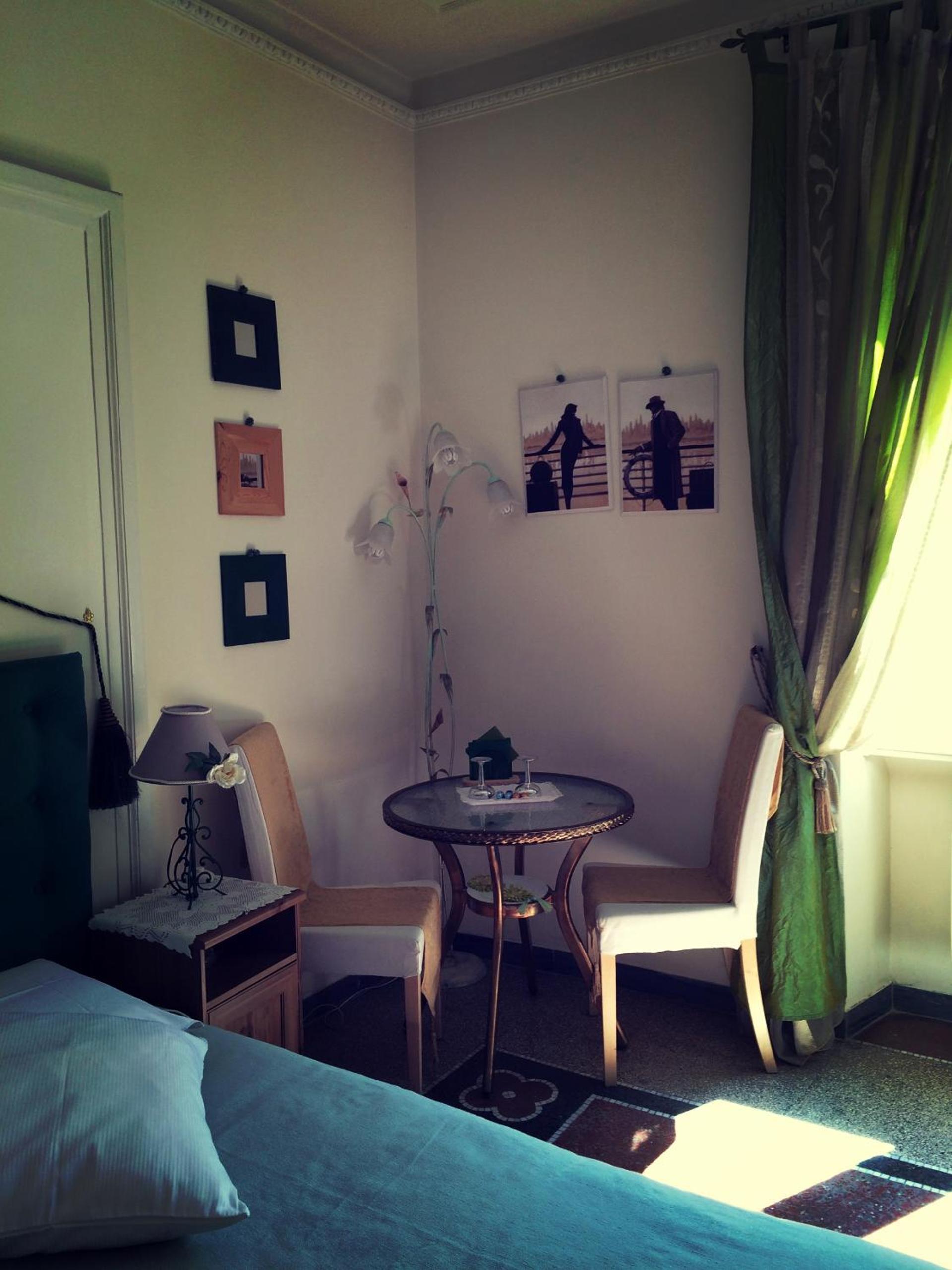B&B DolceVirginia