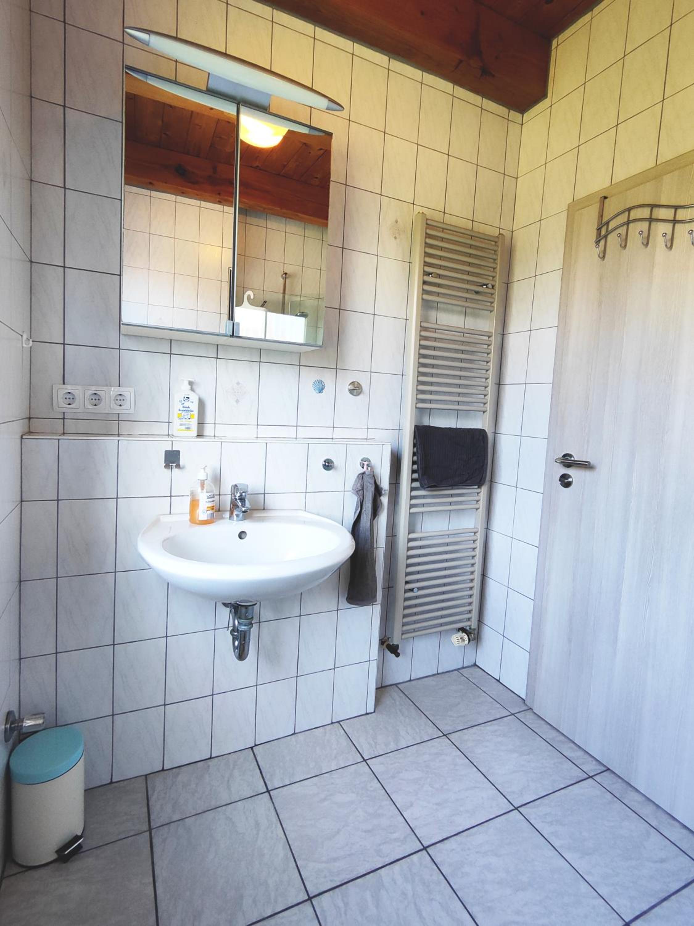 Ferienhaus Kleiner Leuchtturm -Backbord mit Garten und Terrasse