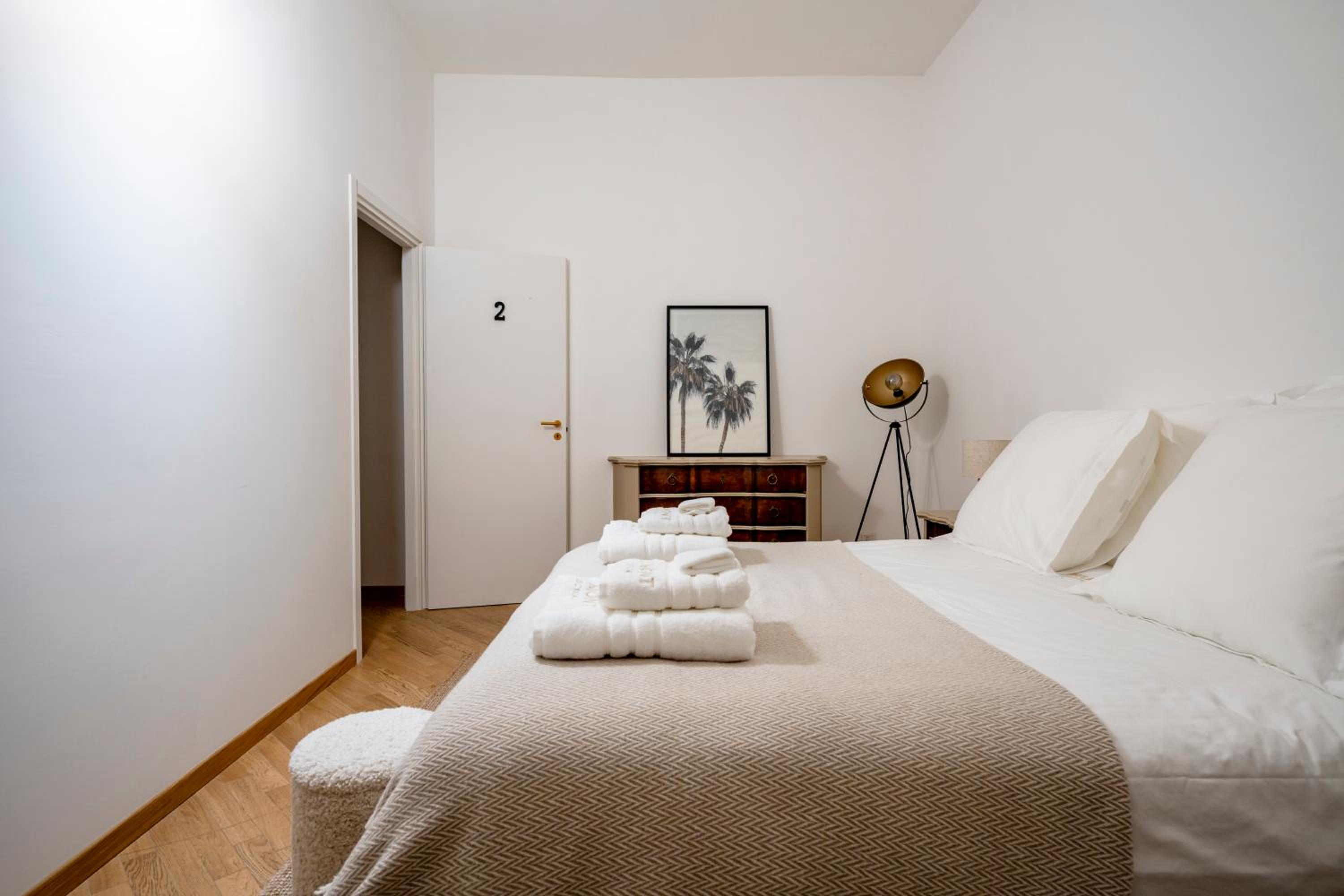 High-end Apartment in Bari Center
