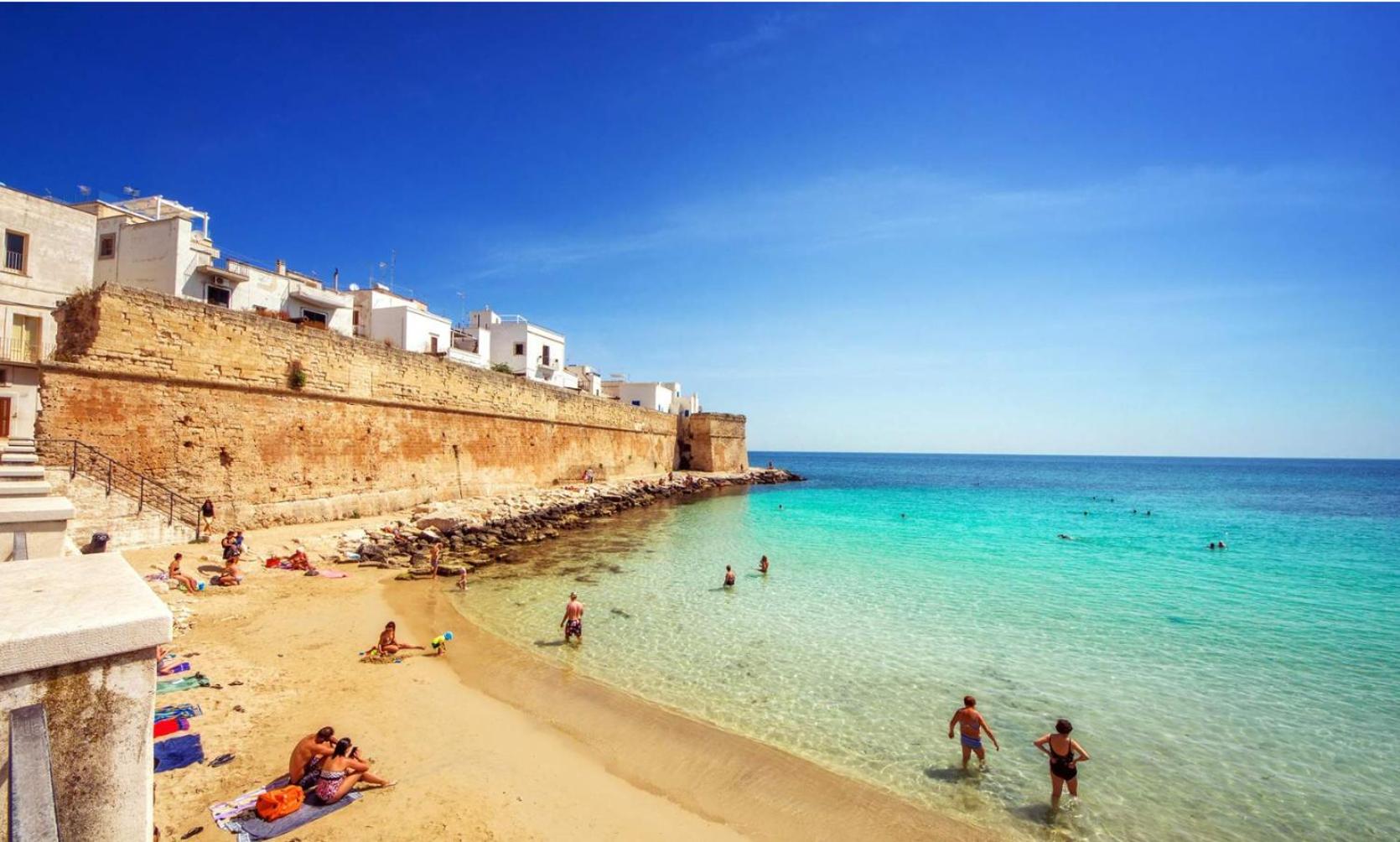 High-end Apartment in Bari Center