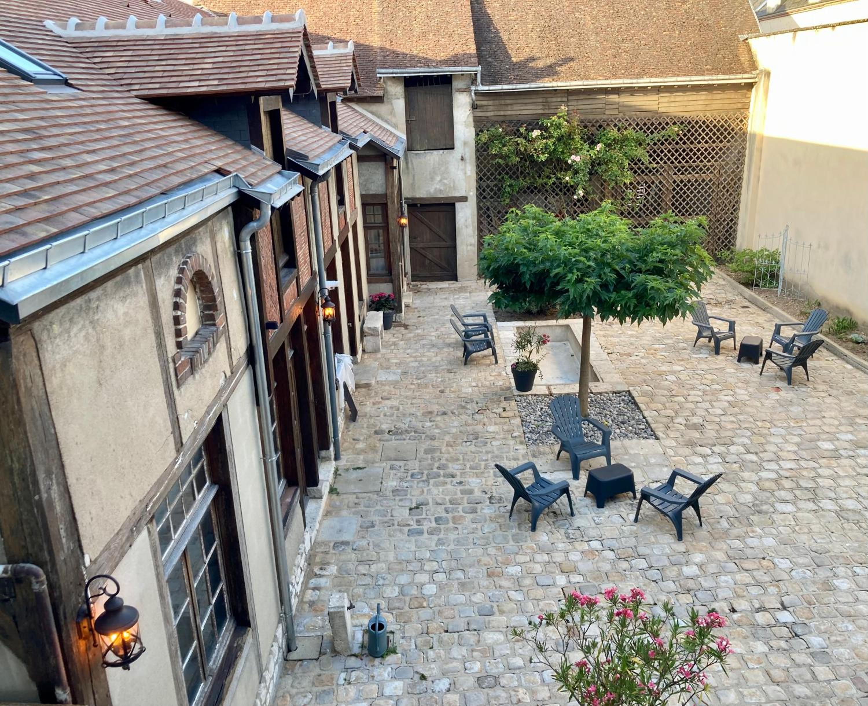 La maison Virginie appartements de 1 à 5 pers cosy central clim parking proximité port, photo 35