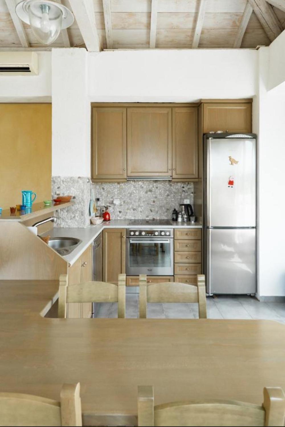 Elaiona Country Home