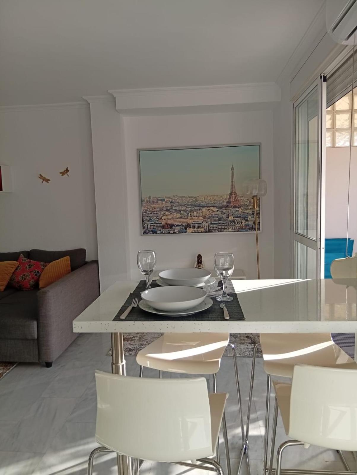 Precioso Apartamento con vista al mar en Benalmádena