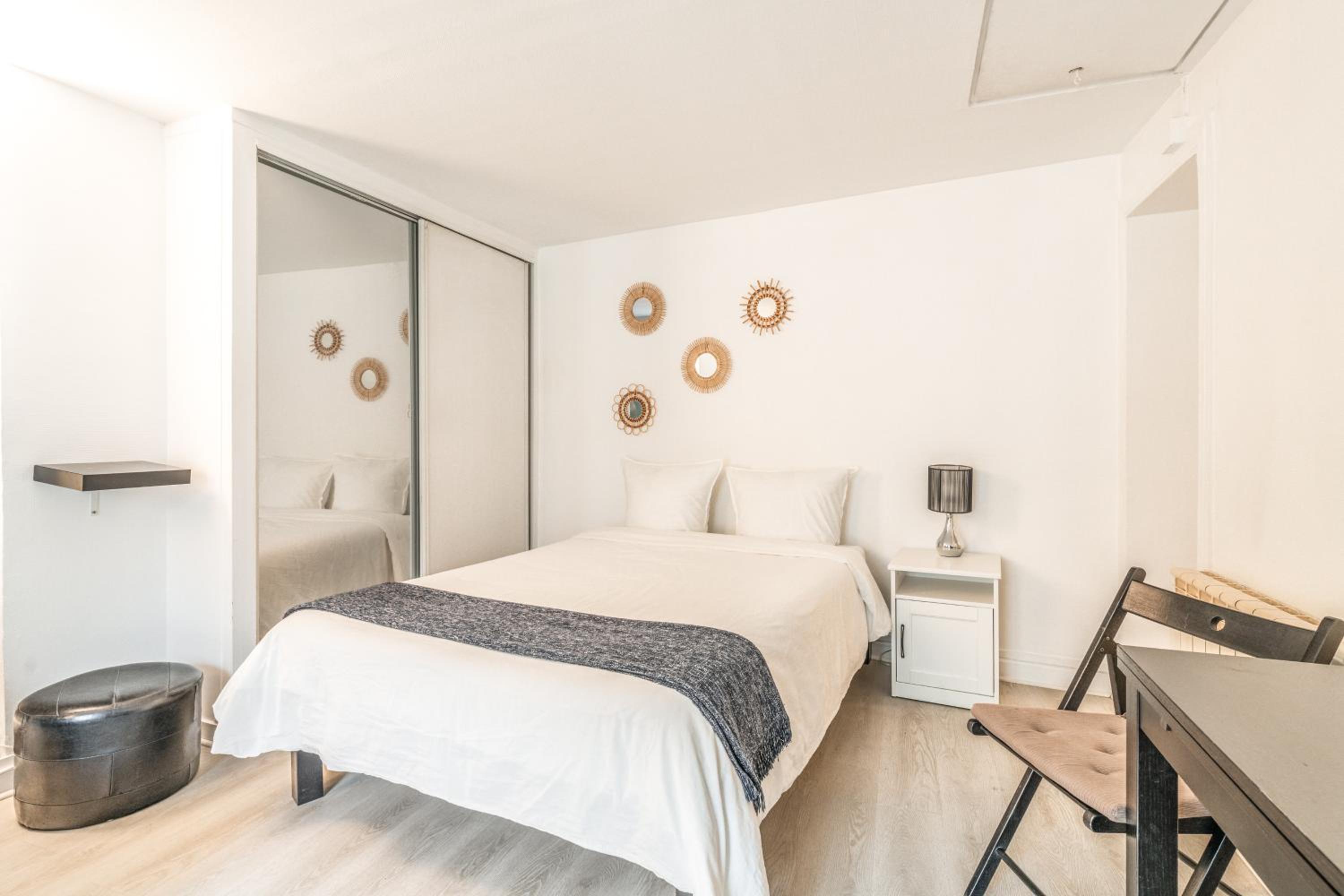 Chatelet Flat
