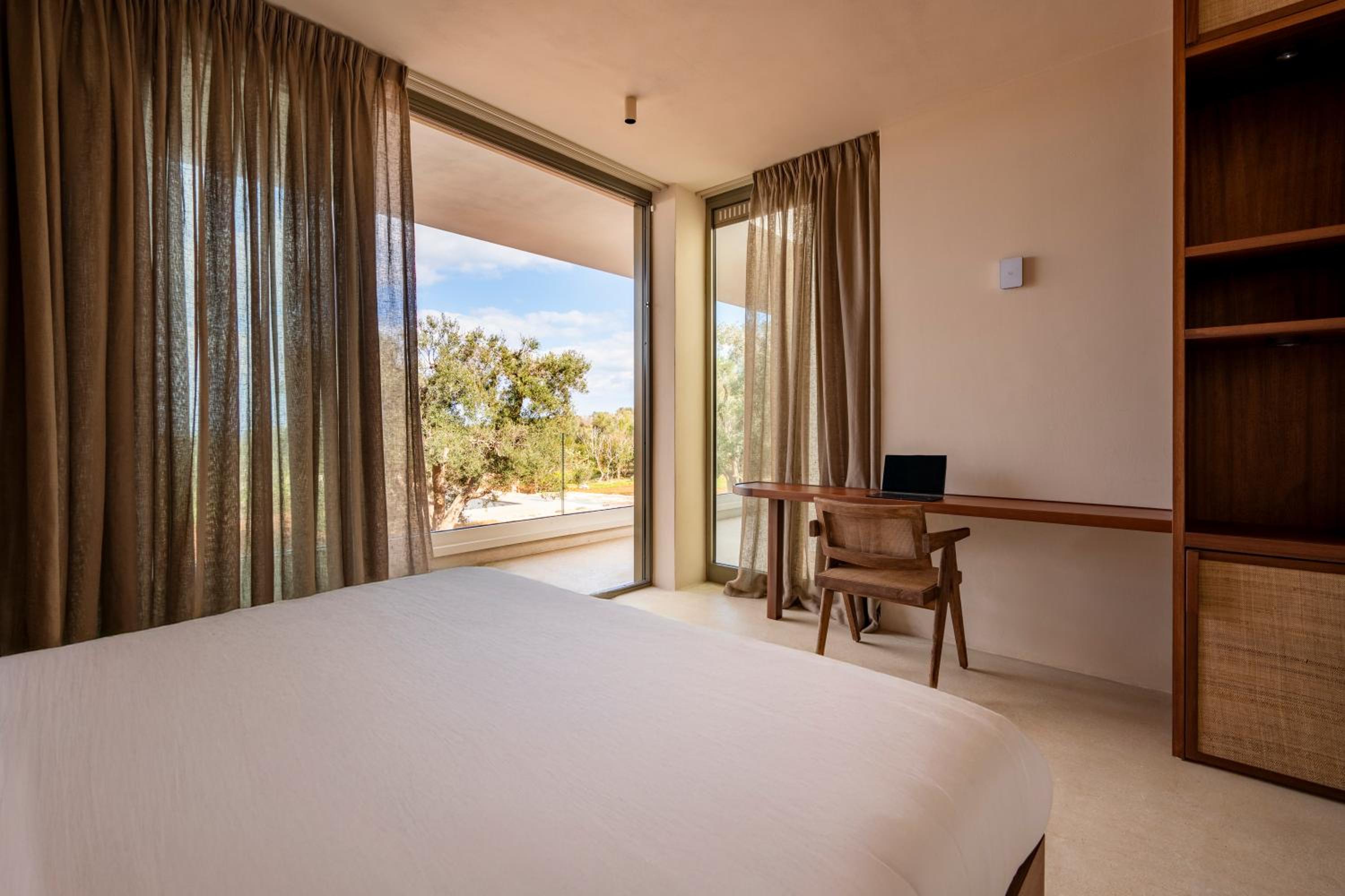 Botanico Villa & Suites