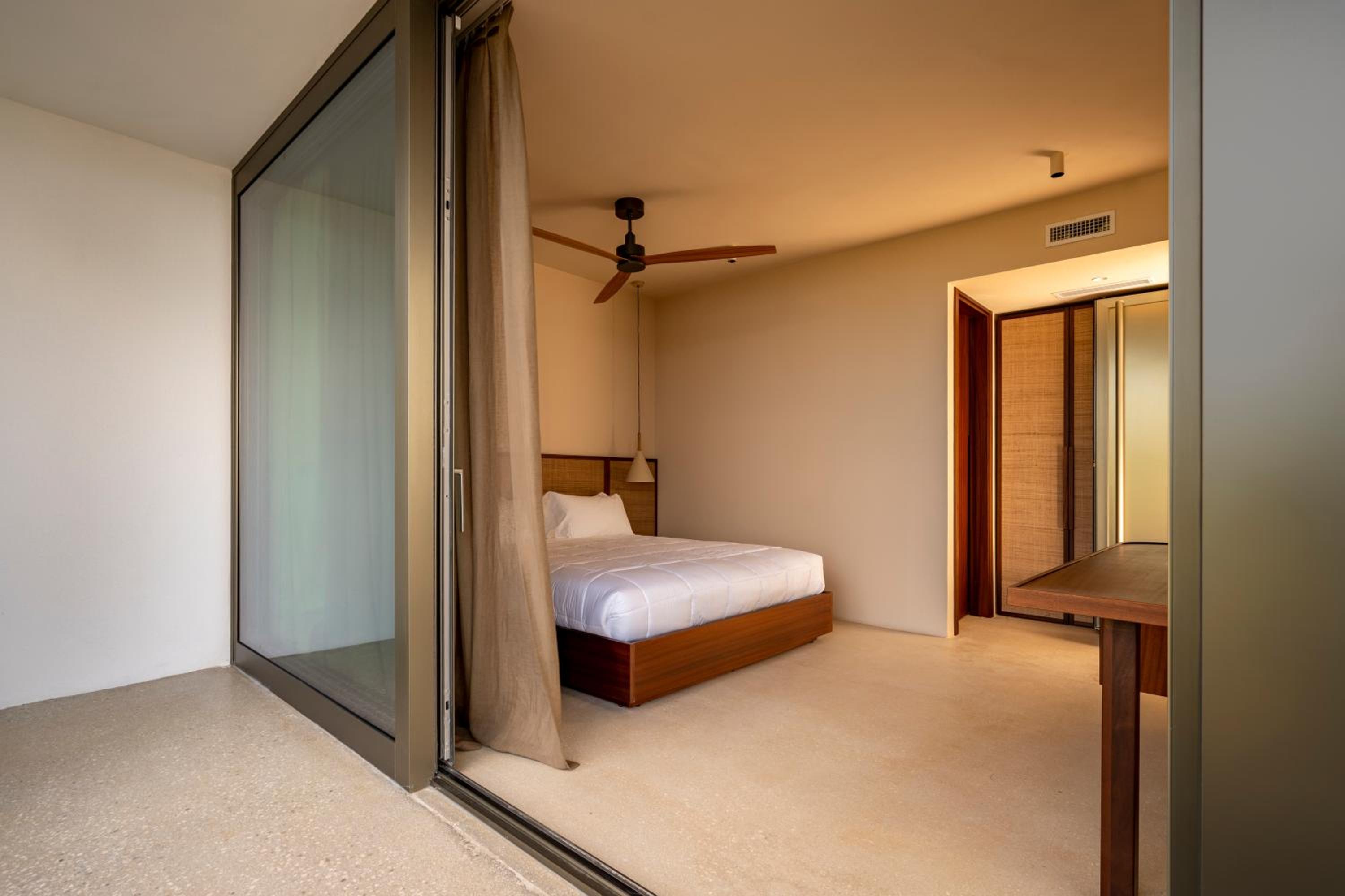 Botanico Villa & Suites