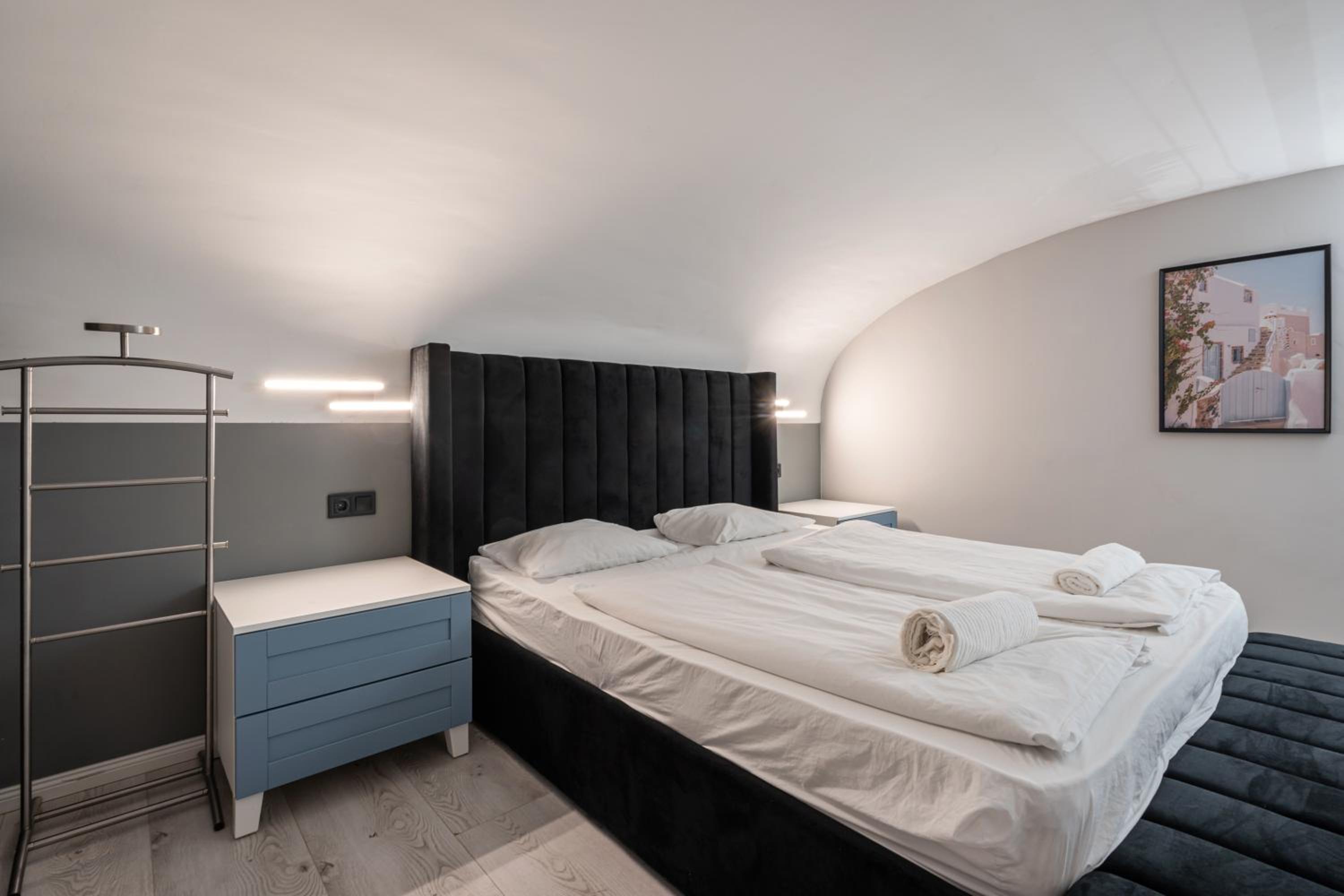 S13- Boutique Apartments, Best Location, by BQA