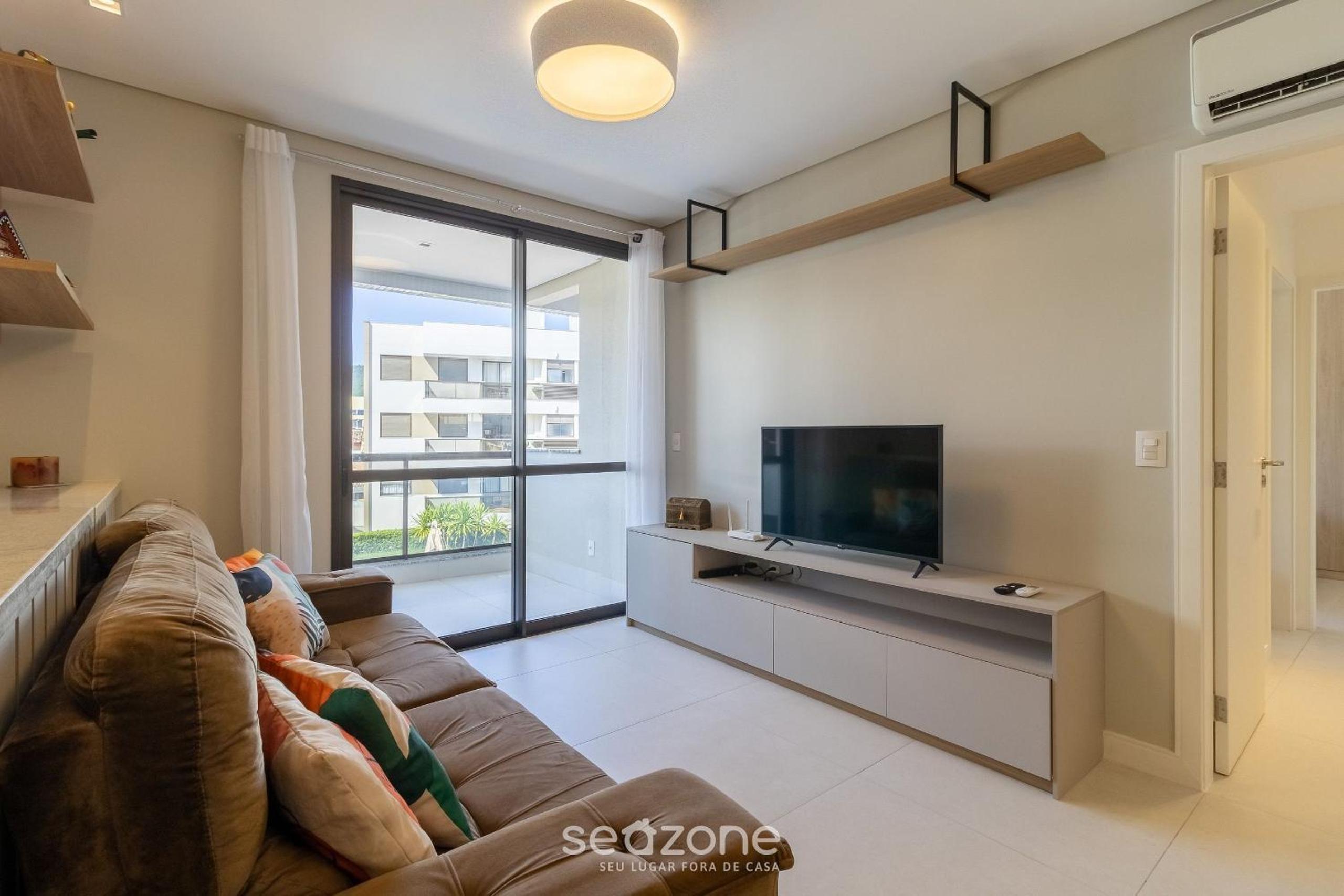 Apart Near the Beach in Cond. w/ Pool ADC0205
