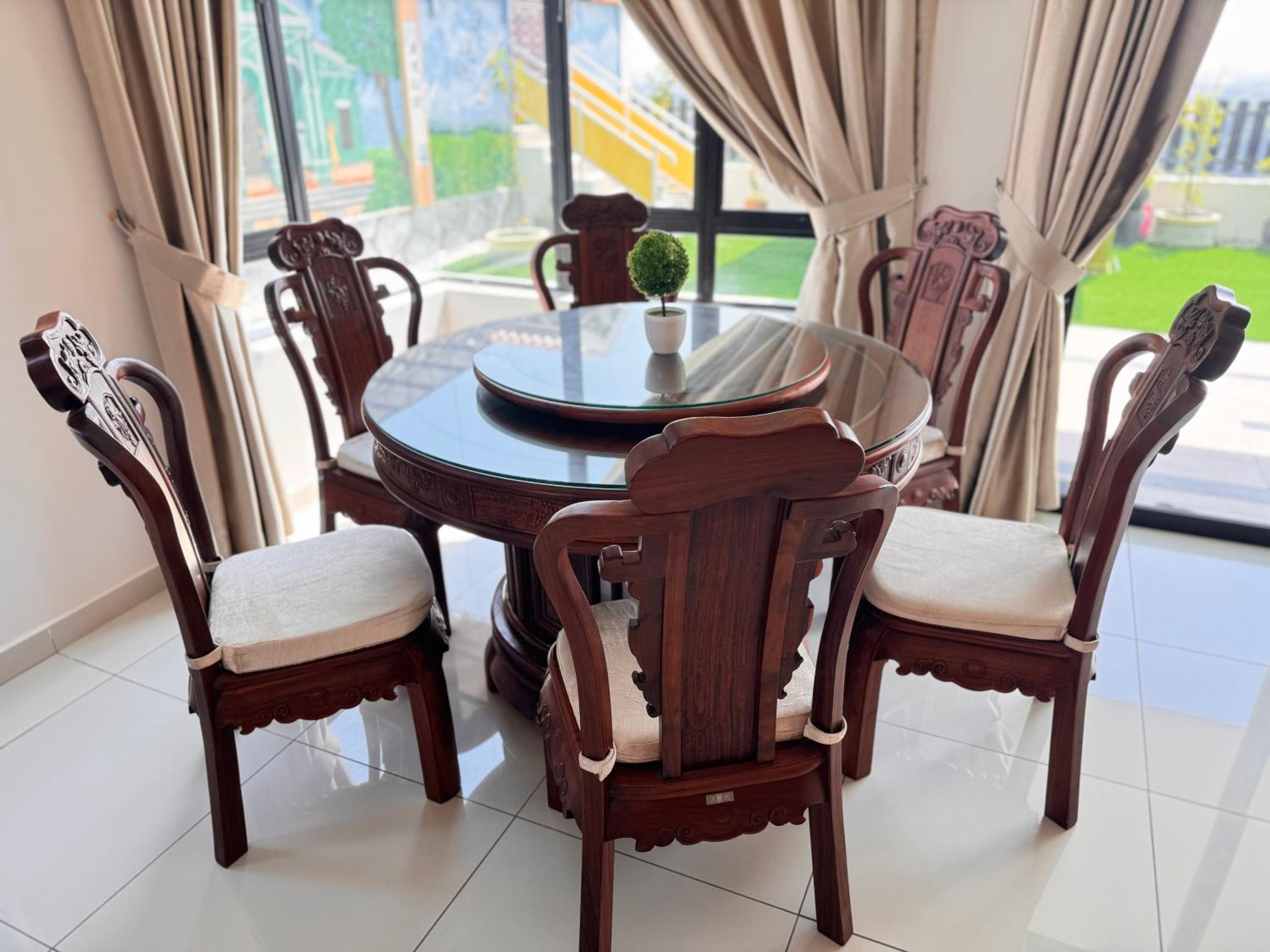 Ipoh Lahat Mines Private Pool Lake Villa by IWH Suites