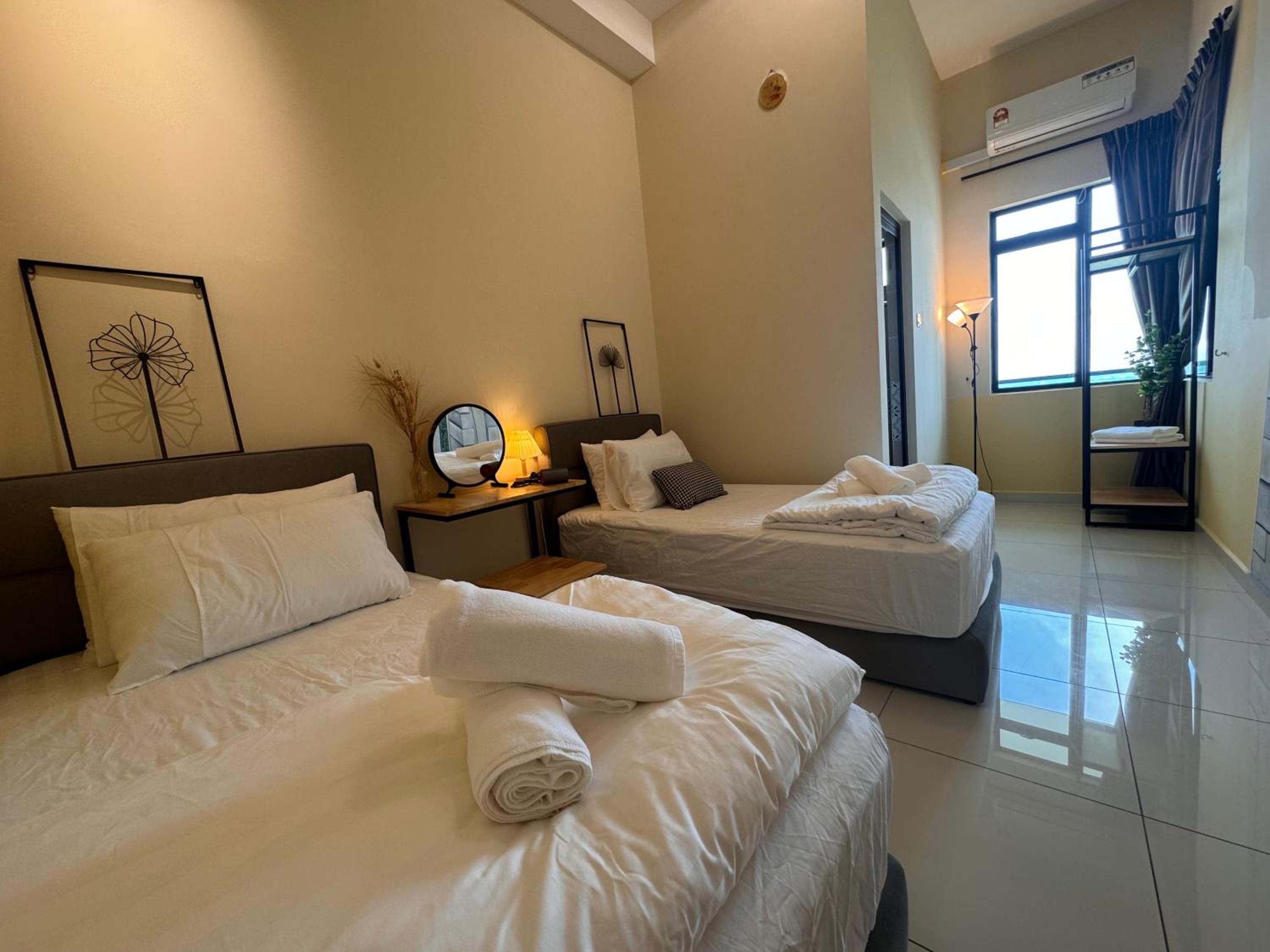 Ipoh Lahat Mines Private Pool Lake Villa by IWH Suites