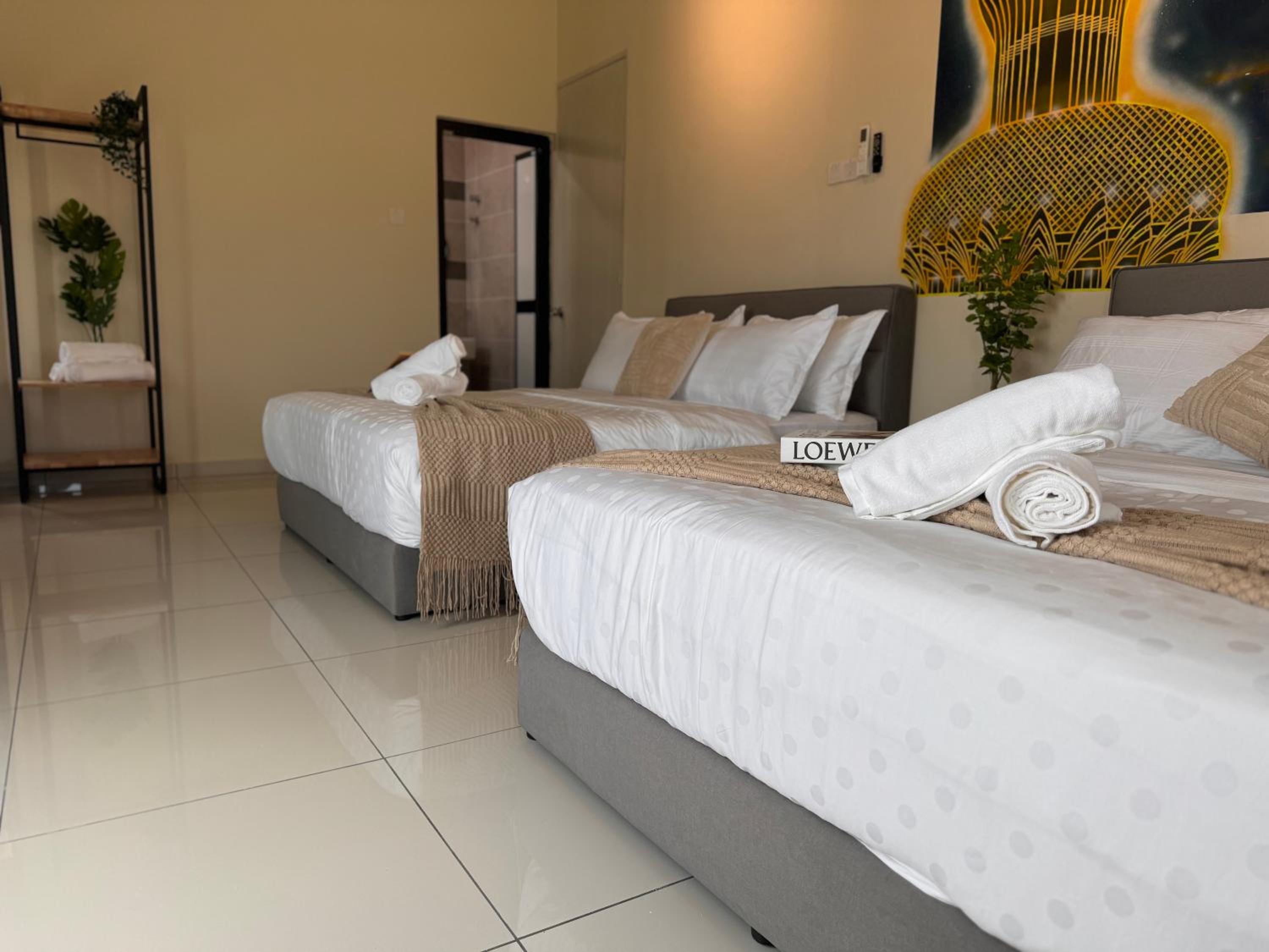 Ipoh Lahat Mines Private Pool Lake Villa by IWH Suites