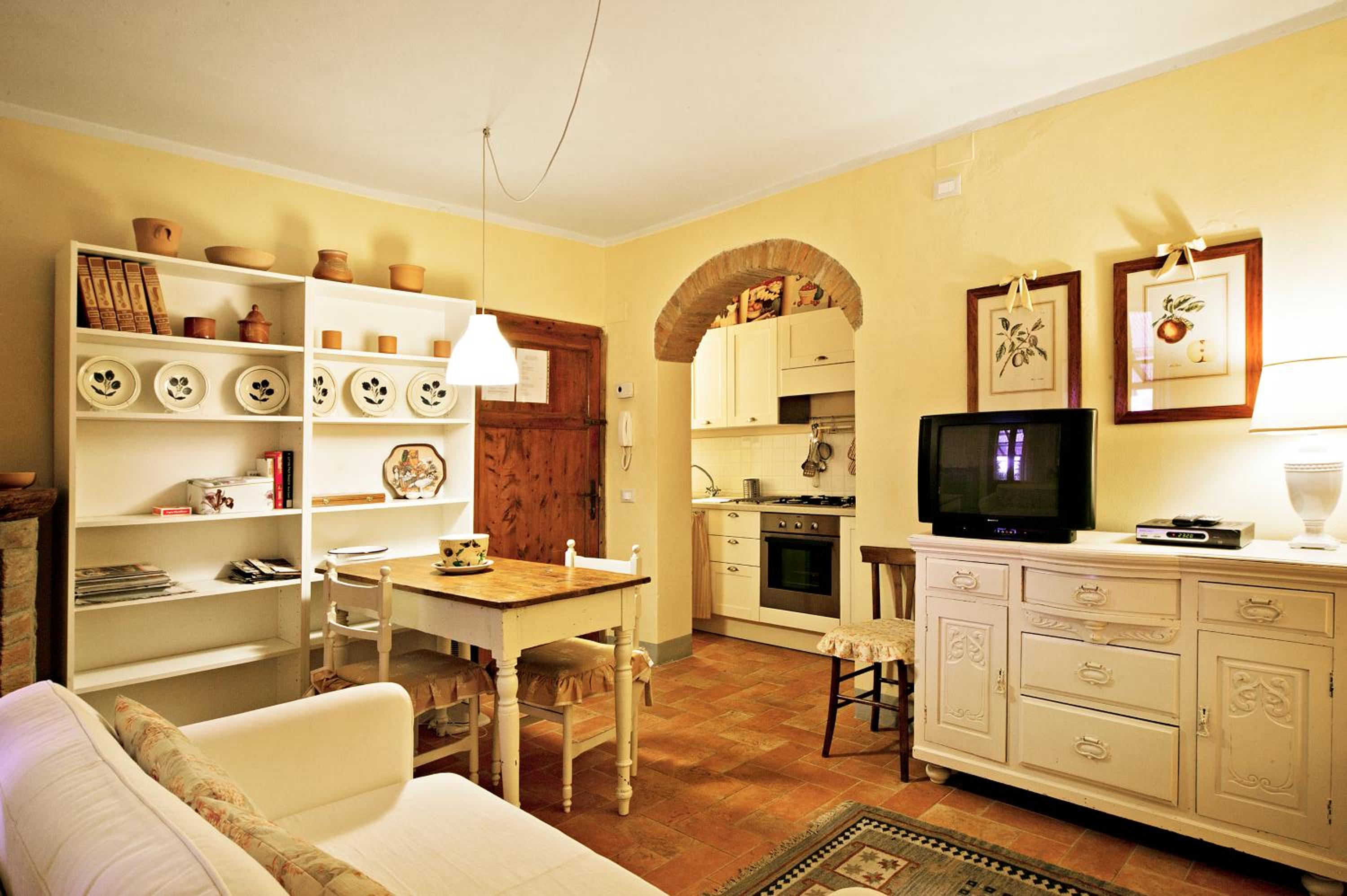 Borgo dei Cadolingi view 3