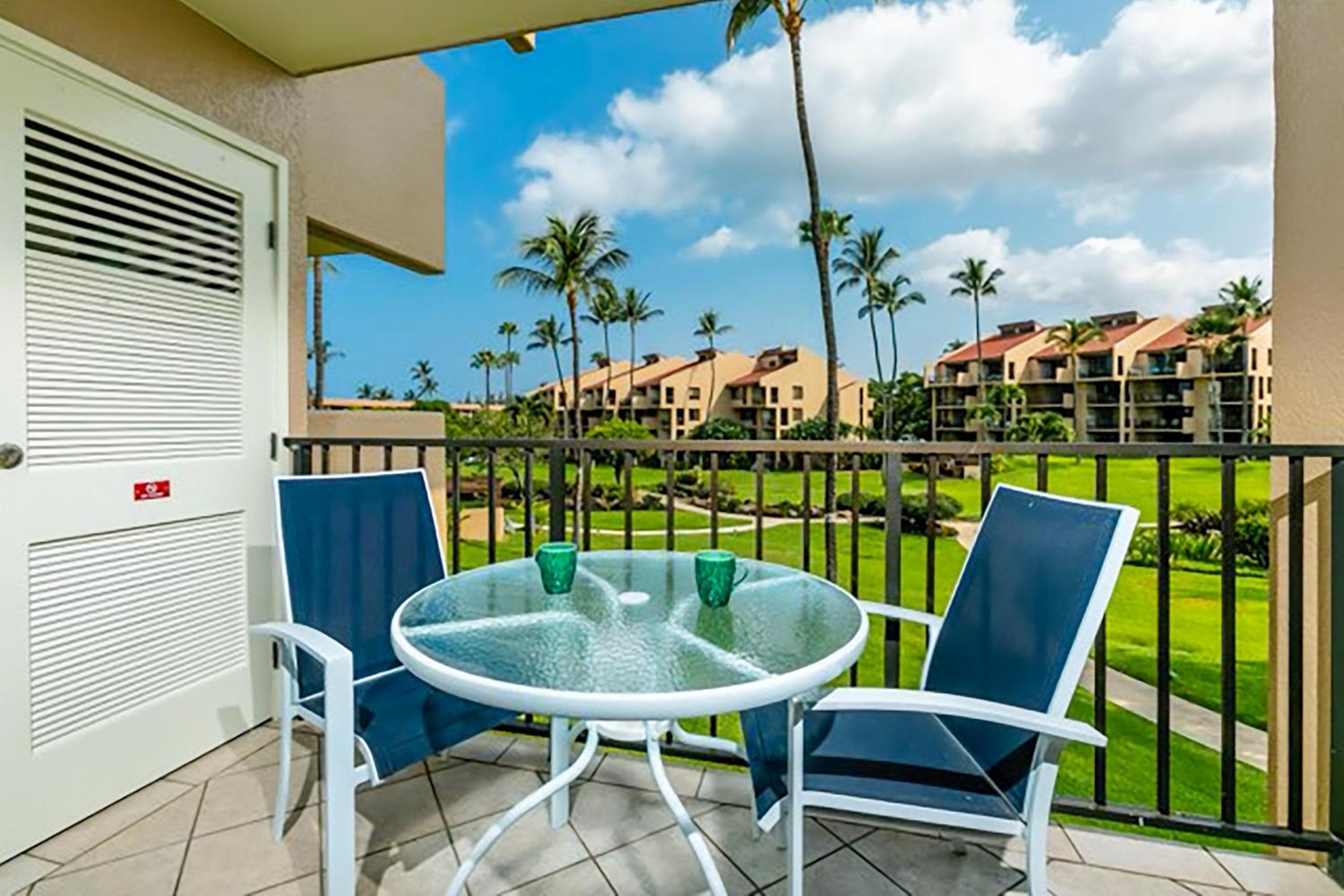 Kamaole Sands 7-206 - Renovated, Courtyard Views, Steps to the Beach, AC