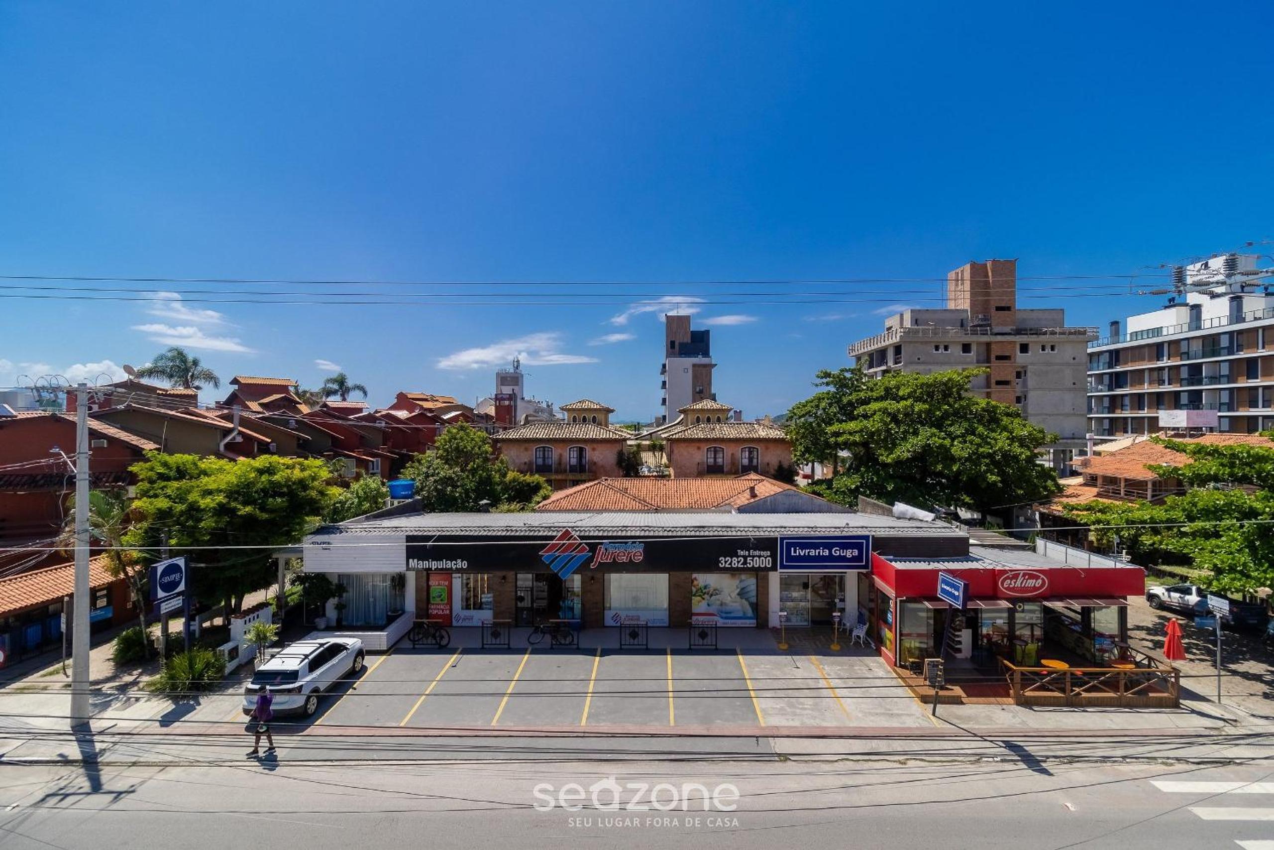 Studios in Building with Swimming Pool in Jurerê - SOT