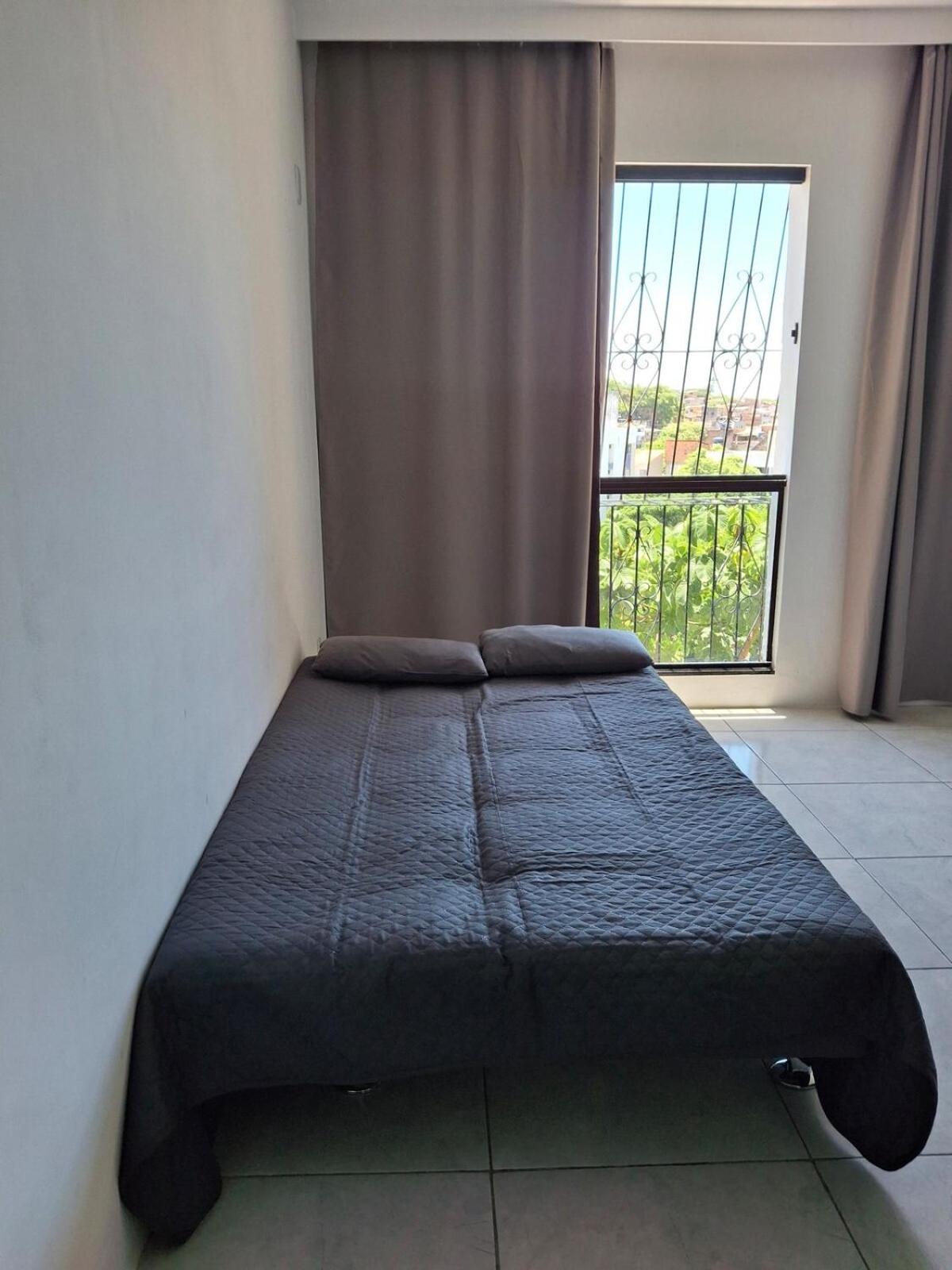 Refúgio moderno a 850 m da praia conforto e localização no coração do Rio Vermelho