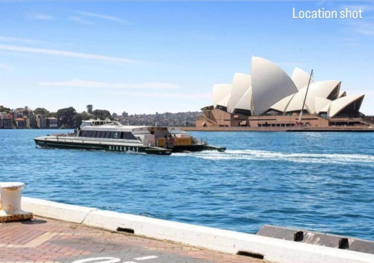 Breathtaking Harbour Bridge Views In Prime Locale