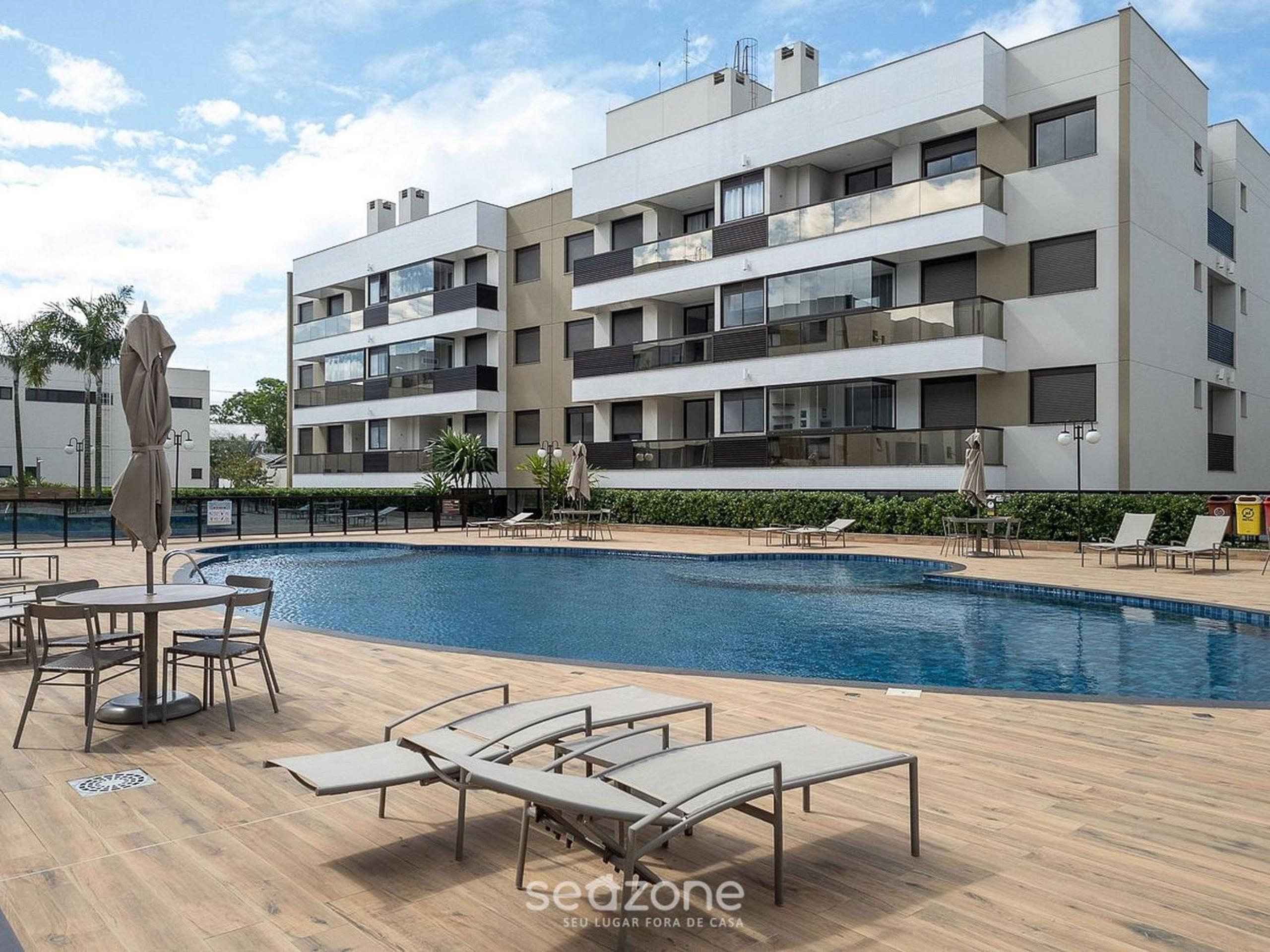 Apart Near the Beach in Cond. w/ Pool ADC0205