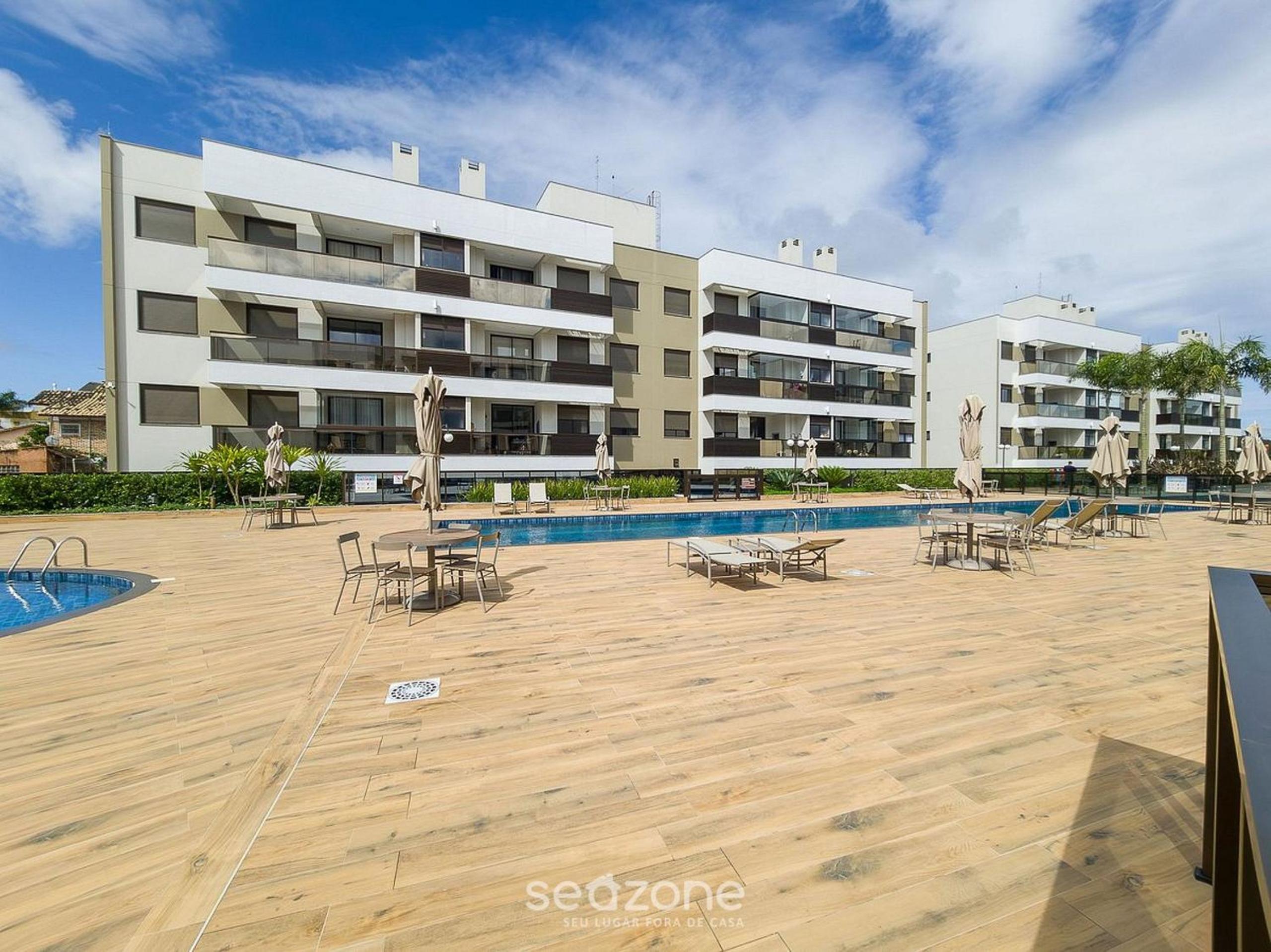 Apart Near the Beach in Cond. w/ Pool ADC0205