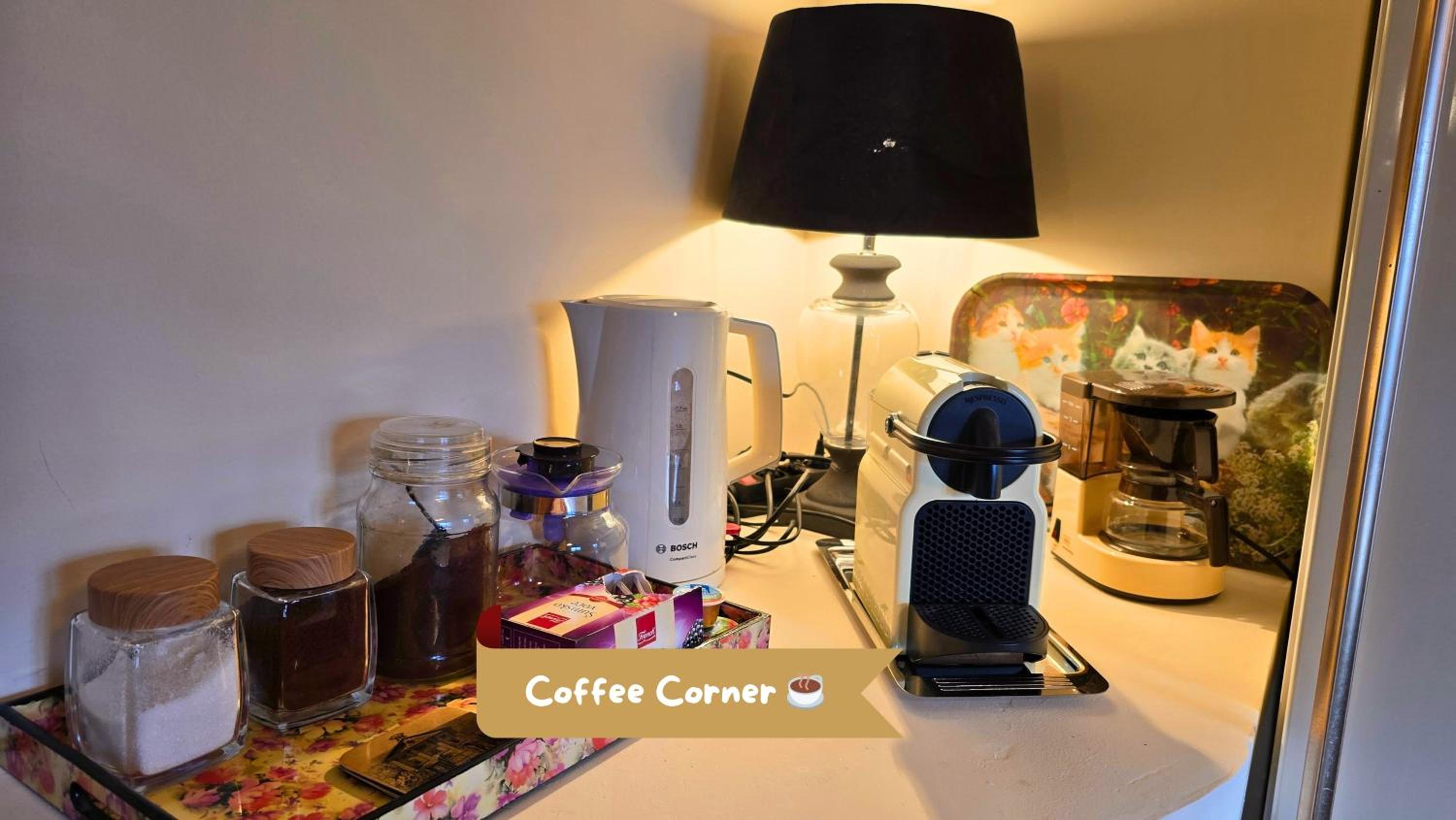 Family-friendly apartment in a village house with 4K NETFLIX and Fast Internet, 30 mins away from Thessaloniki
