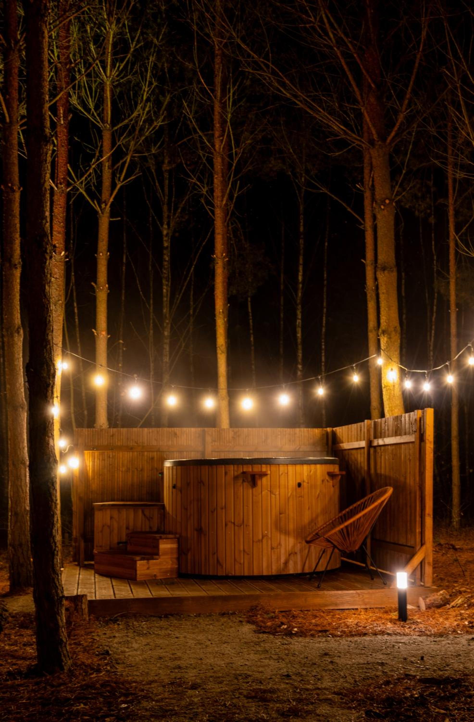 Osada LoveLaski - balia jacuzzi, sauna i kominek - całoroczne domki premium