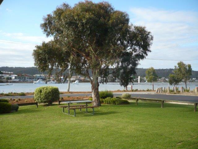 Pelican Waters