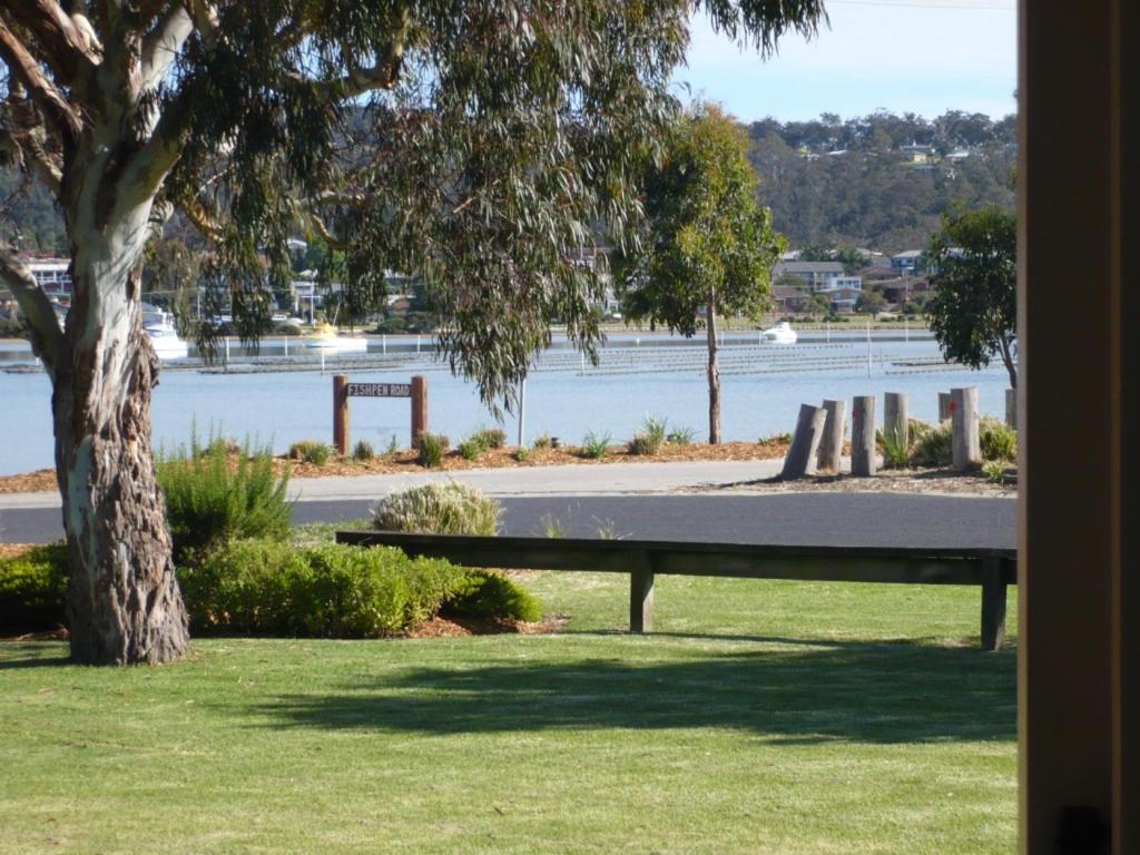 Pelican Waters