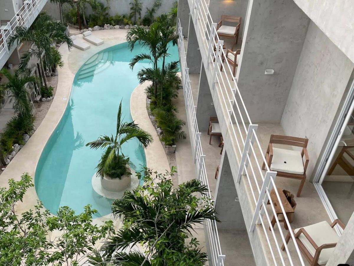 New Villa with bathtub and Jacuzzi