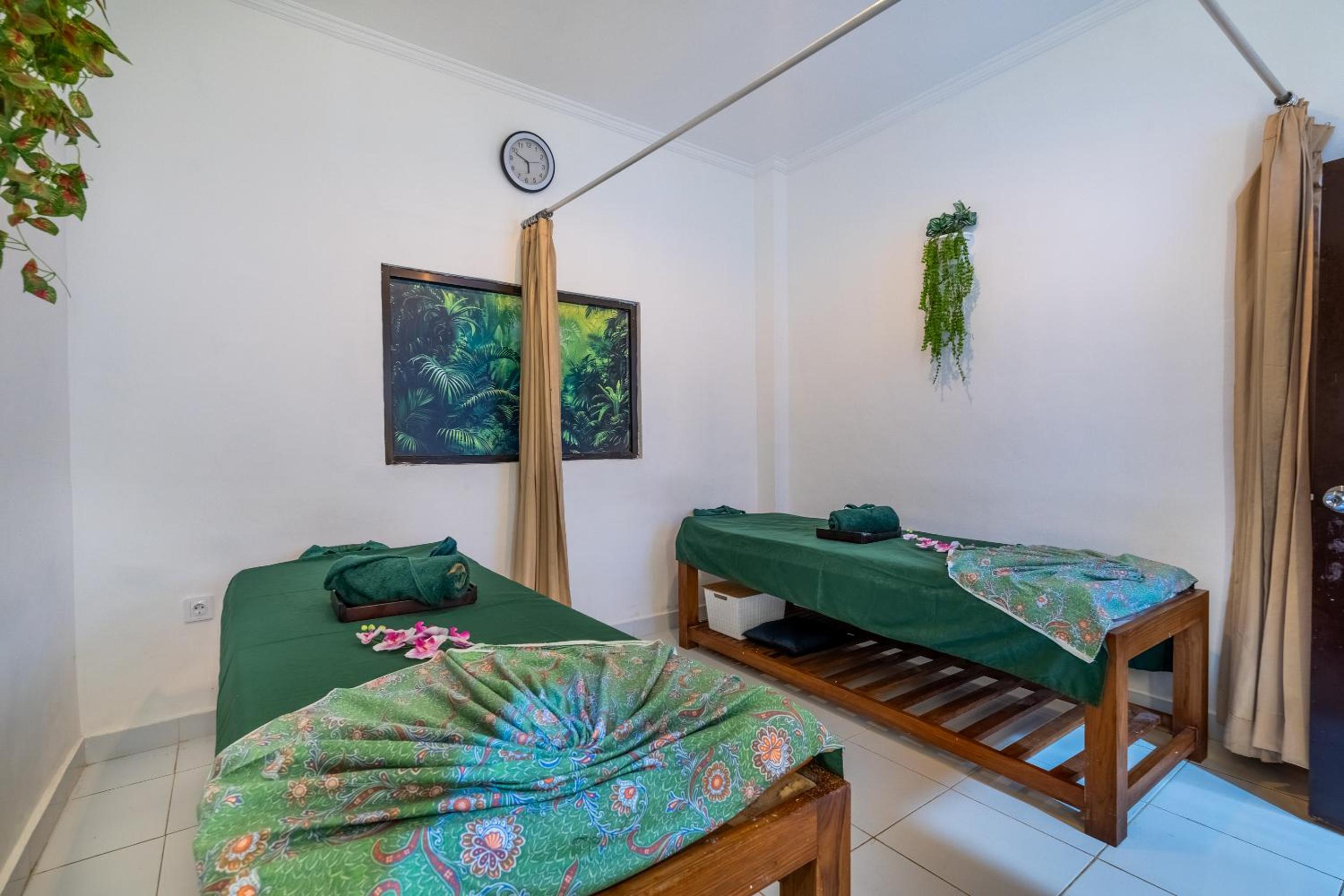 Bali Bay by Urban Haven