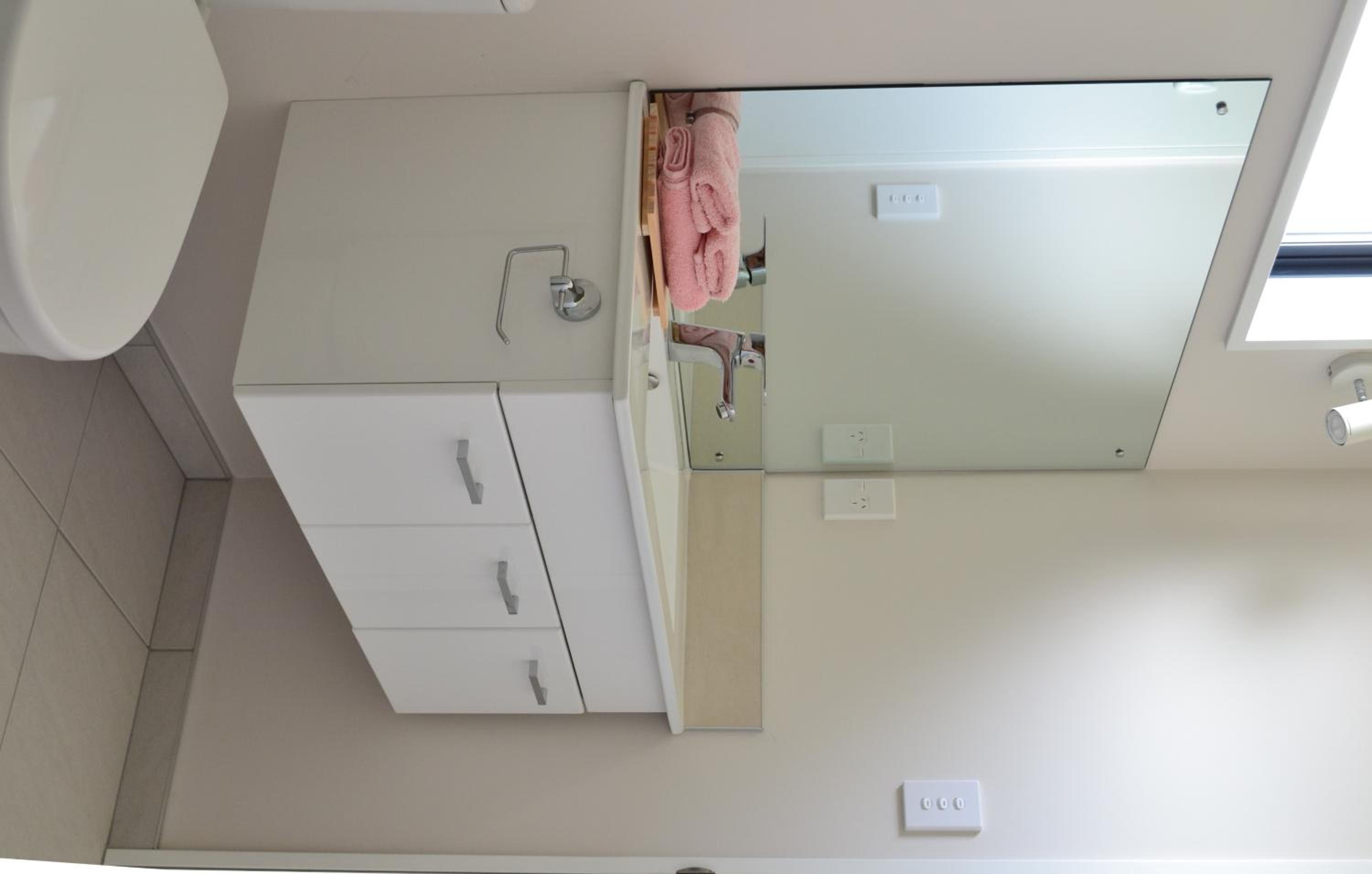 319 Addington Motel