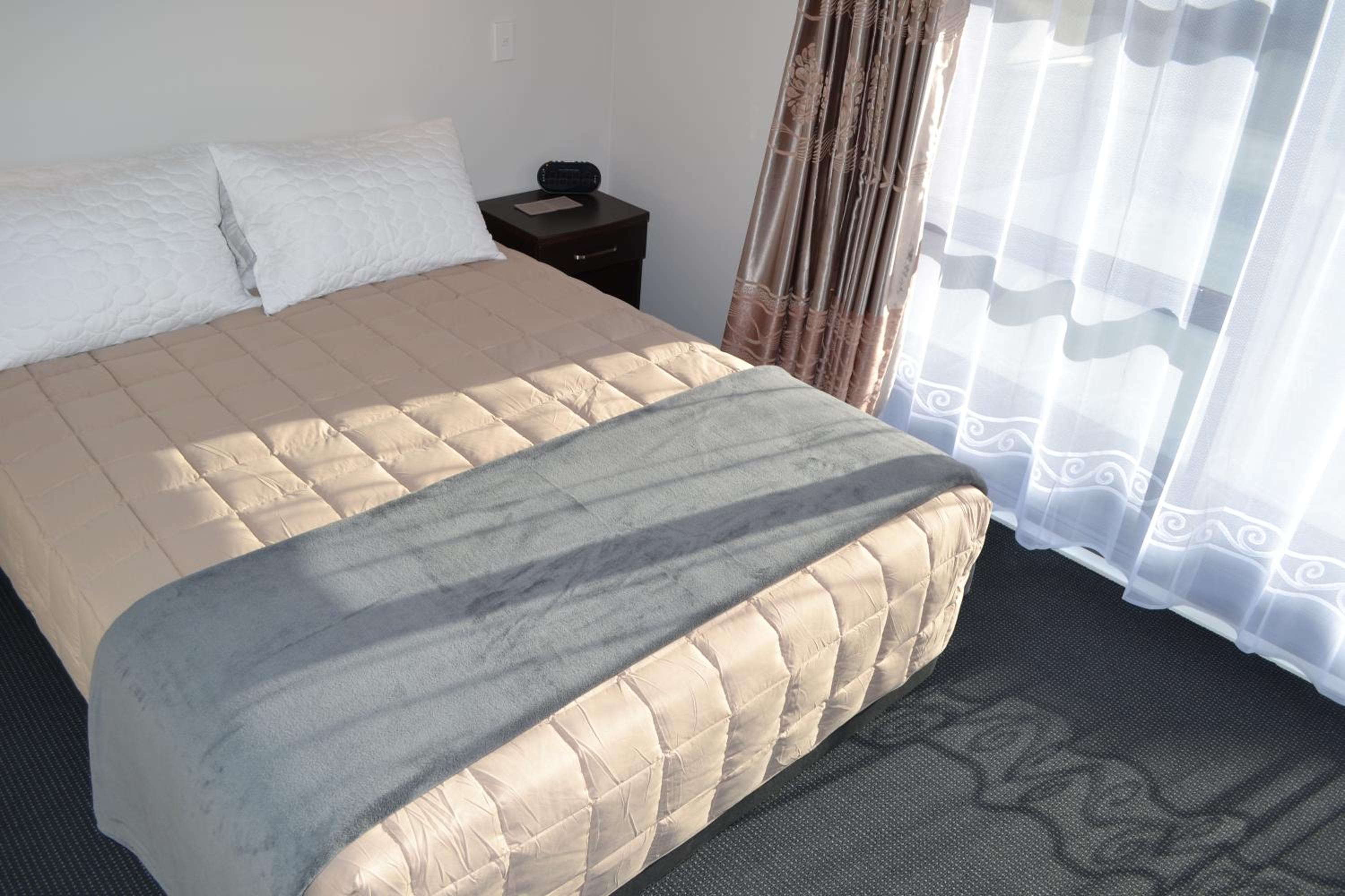 319 Addington Motel