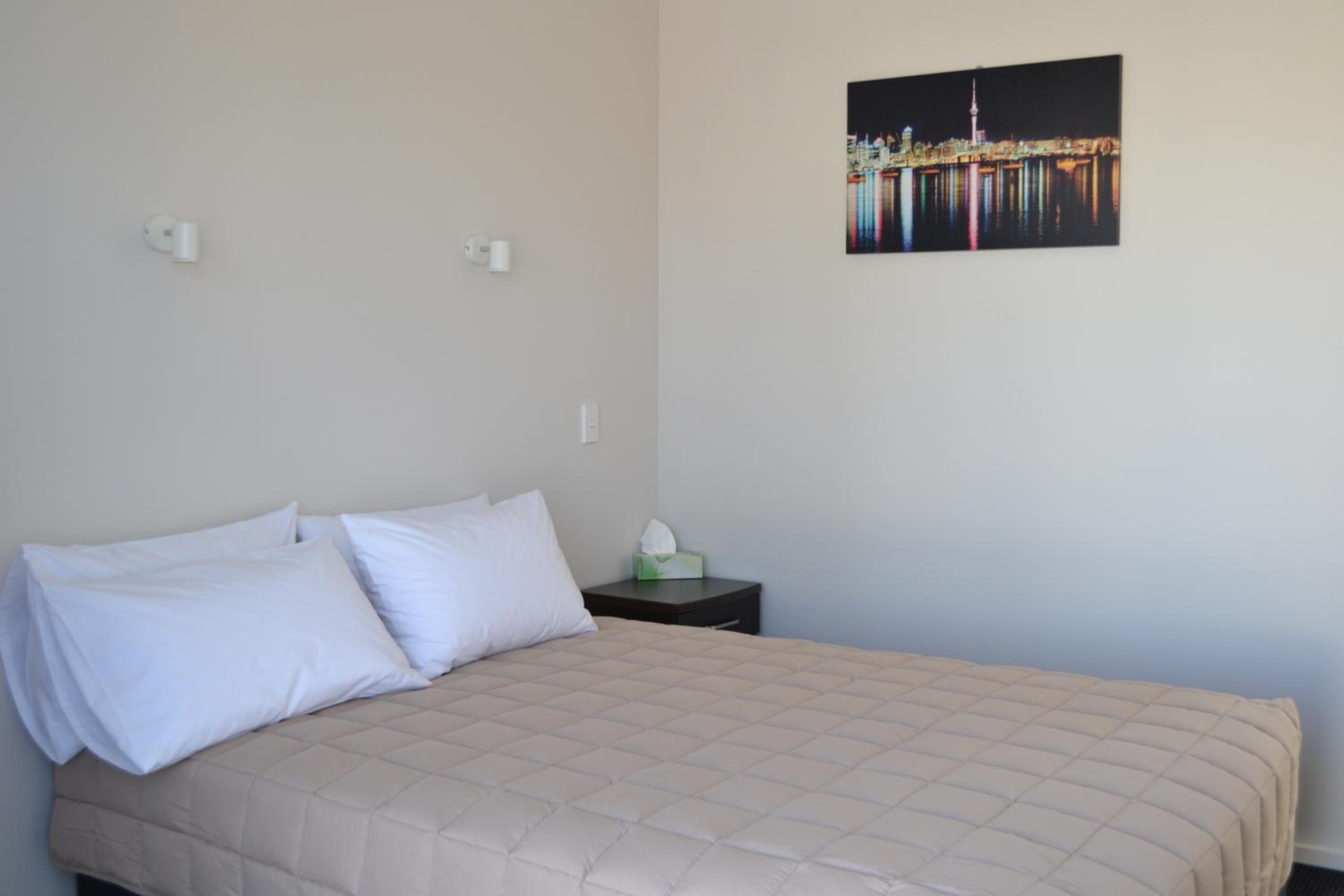 319 Addington Motel