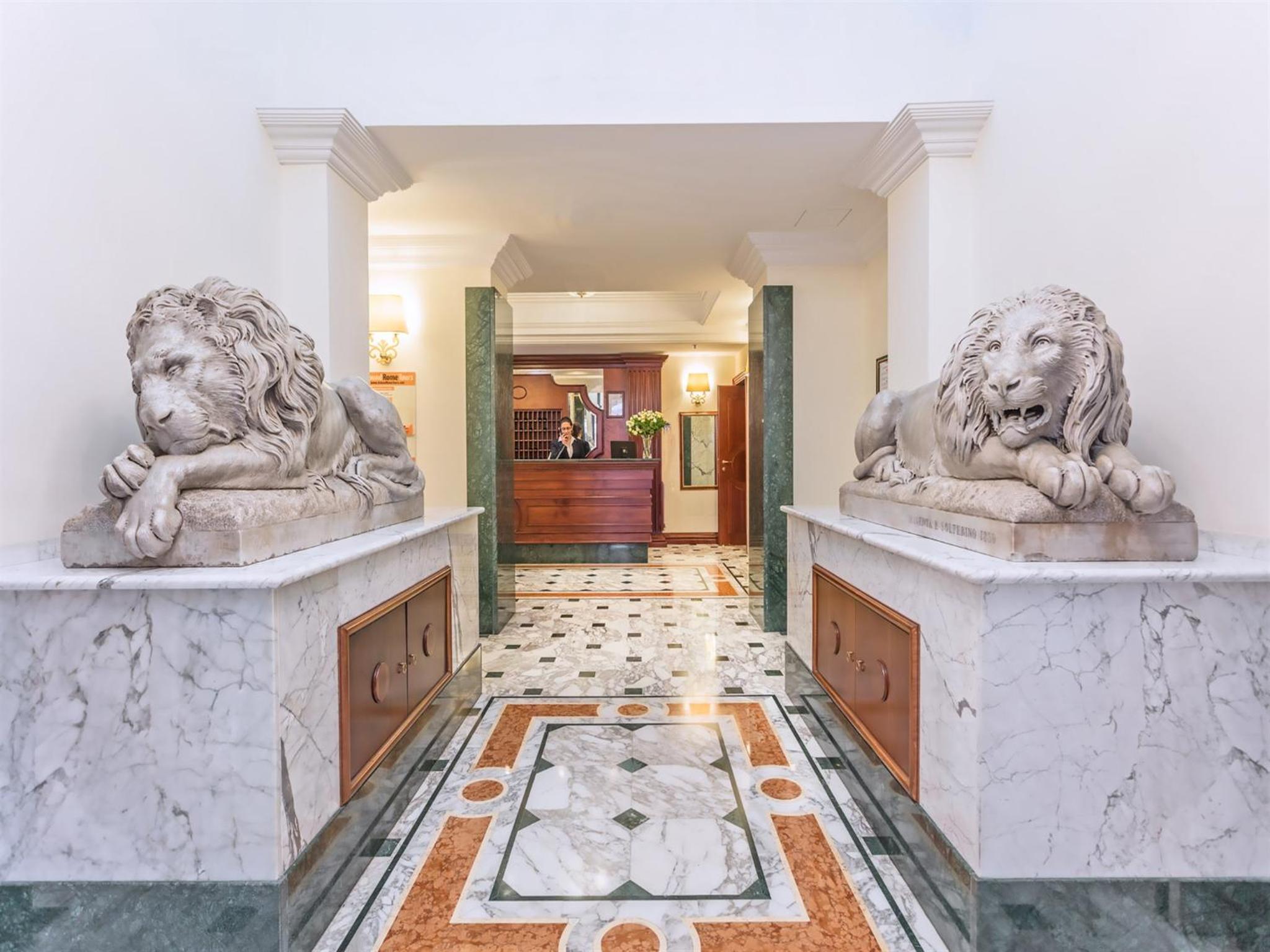 Raeli Hotel Regio-1