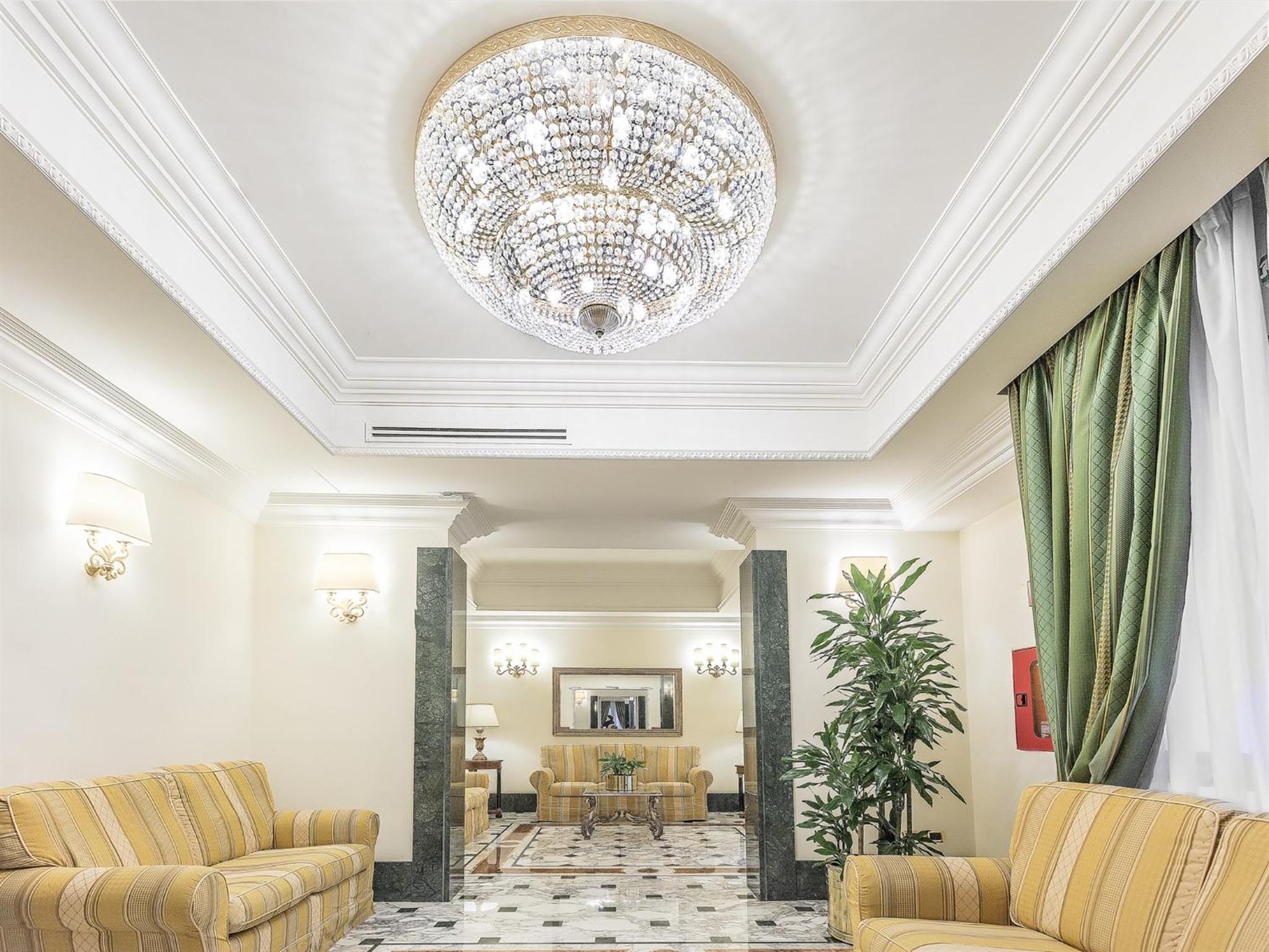 Raeli Hotel Regio-2