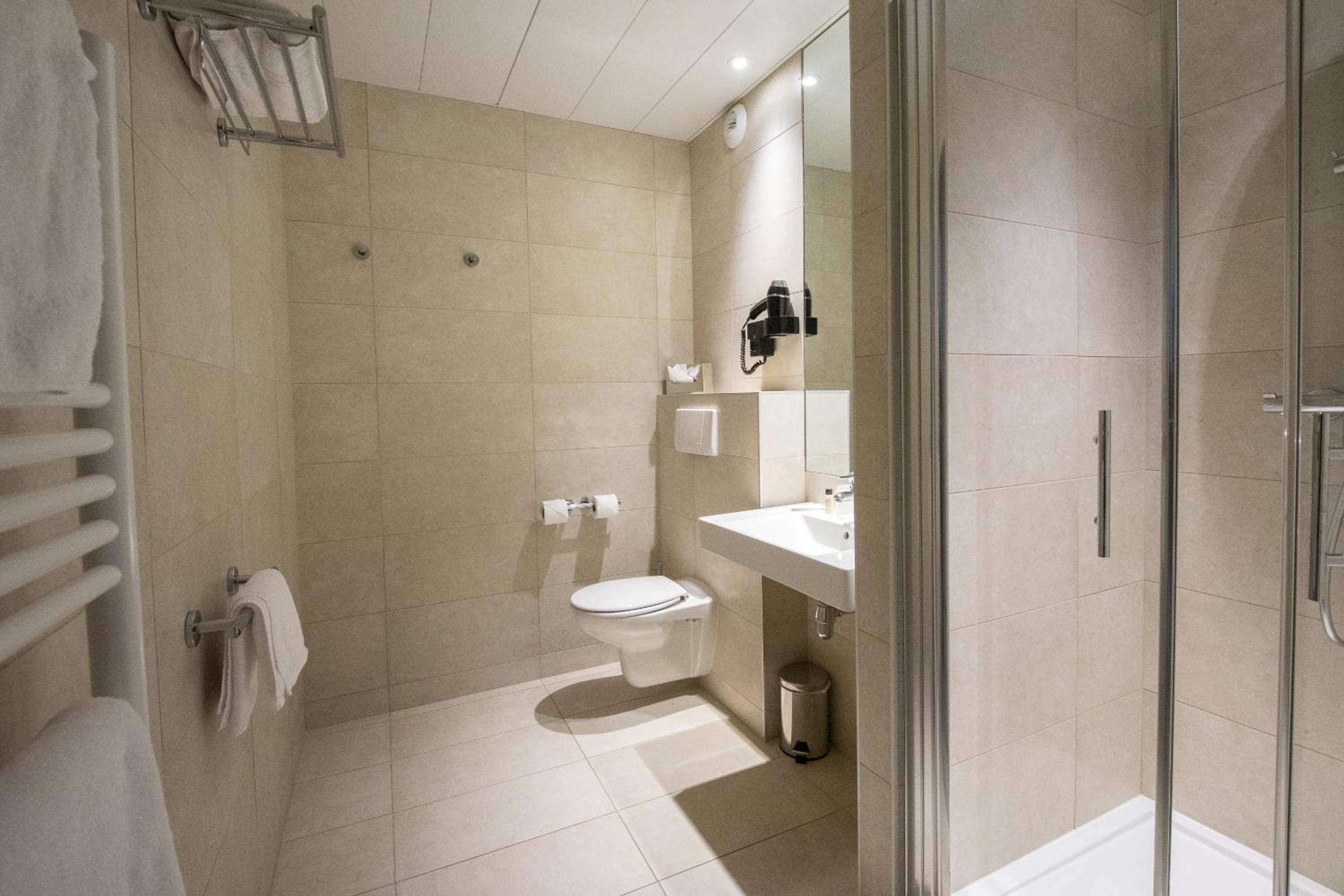 Menton Vacations - Hotel Vacances Bleues Royal Westminster - Property Image 7