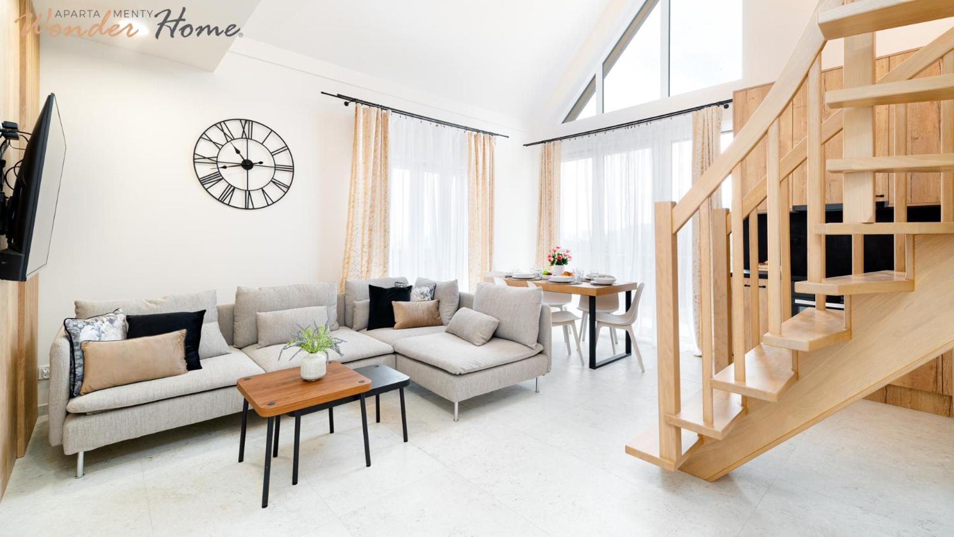 Wonder Home - Domki Hillside tuż przy stoku narciarskim - na terenie kompleksu plac zabaw i zewnętrzna siłownia, sklep, parking