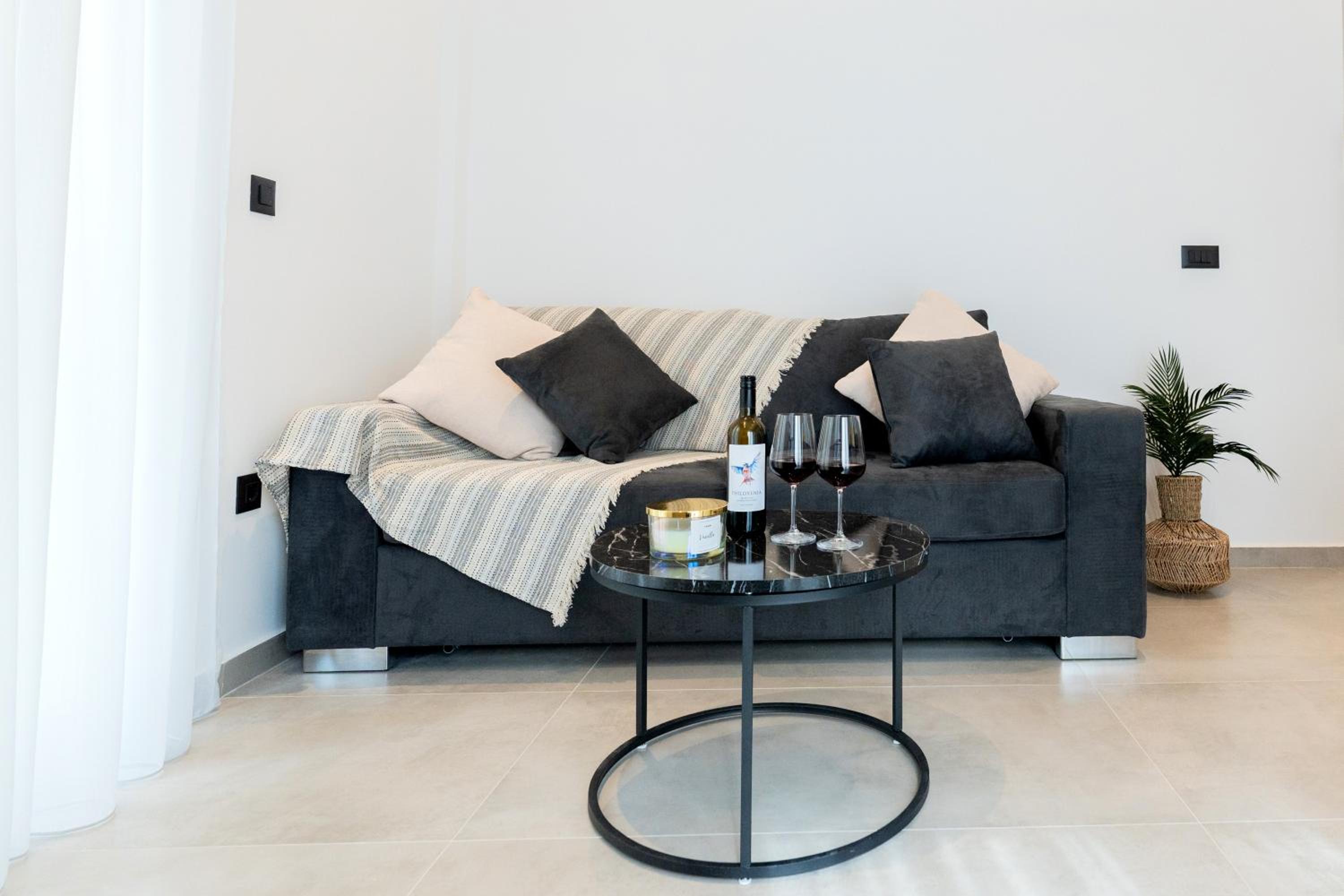 Alter Ego Cozy Corner
