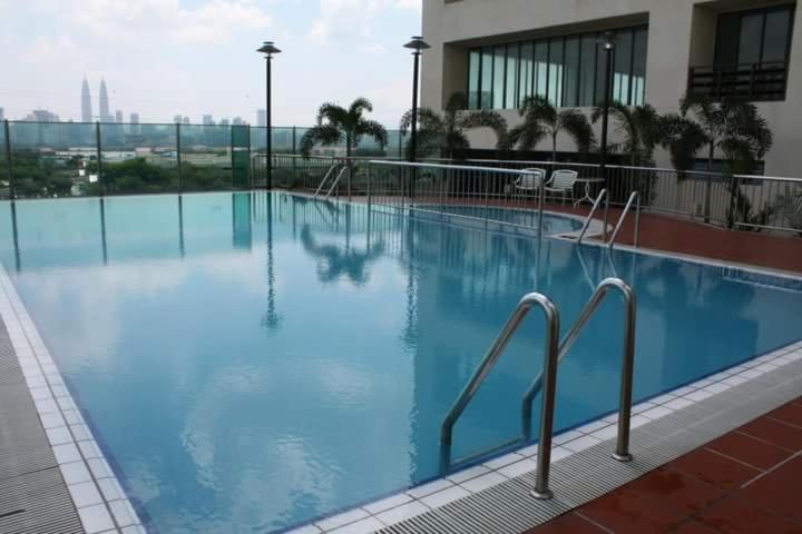 Richone Maluri Private Hotel