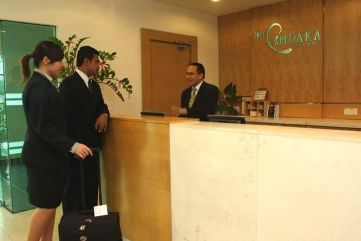 Richone Maluri Private Hotel