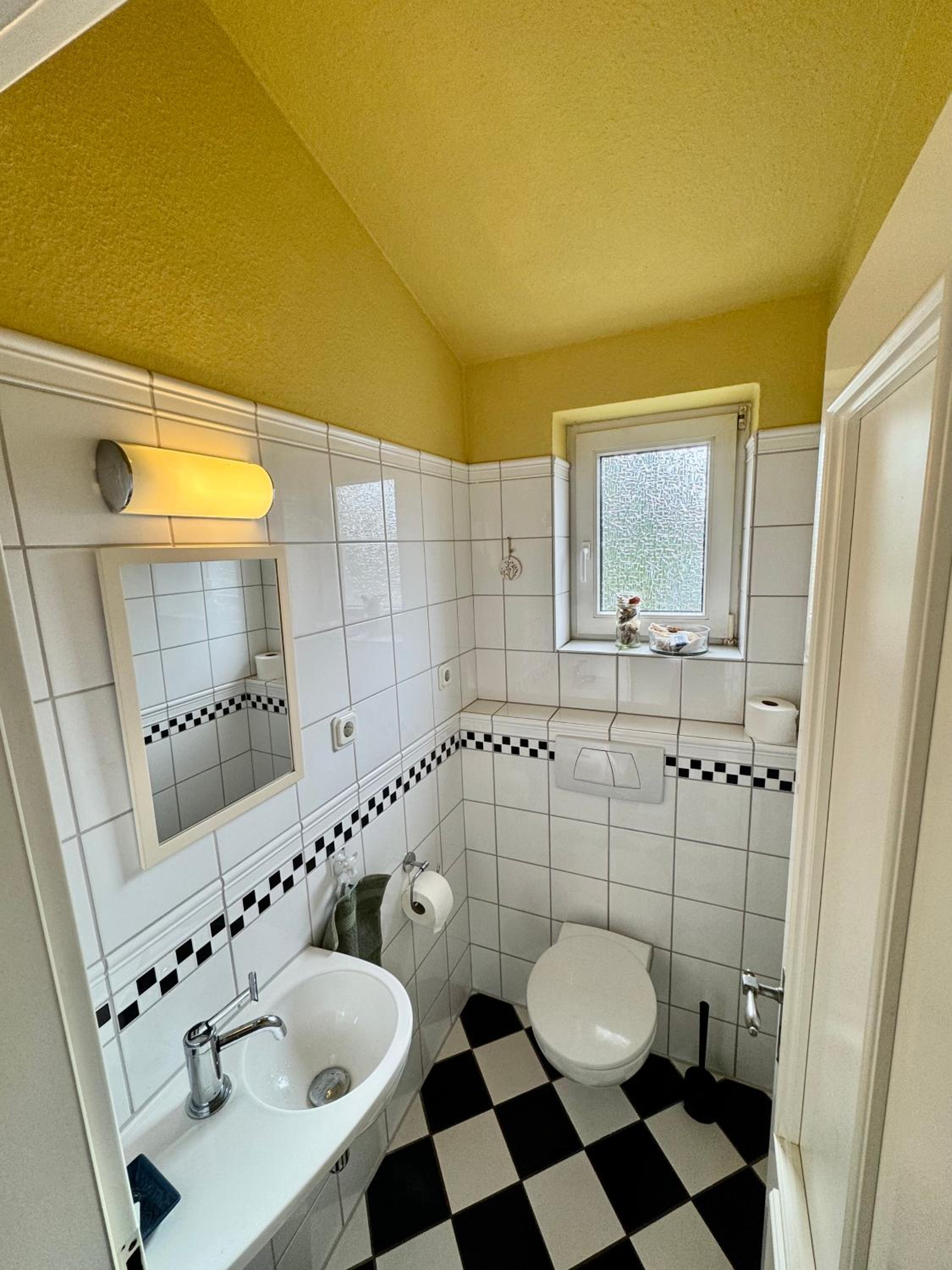 K4 Wohnung mit Gartenblick