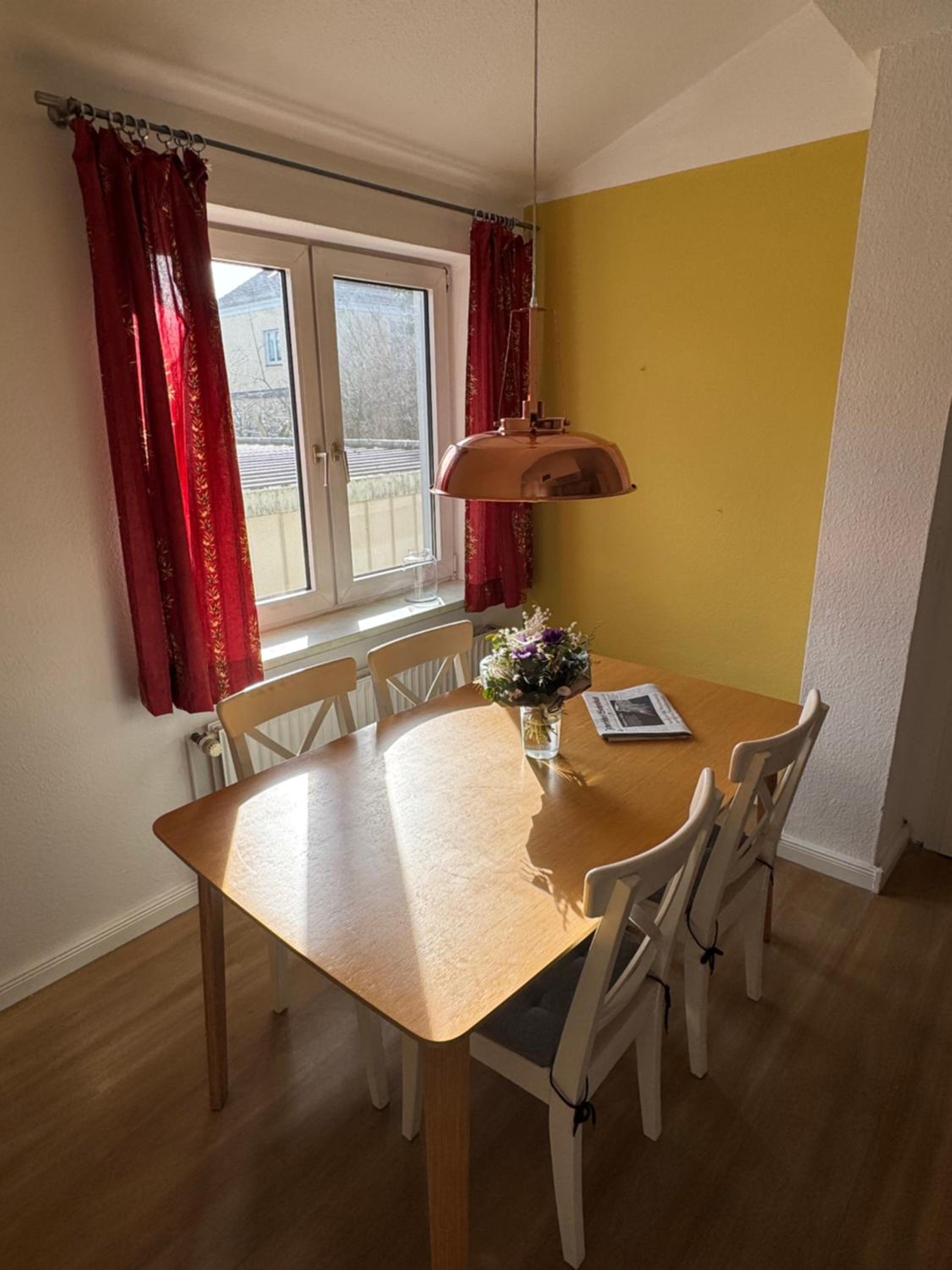 K4 Wohnung mit Gartenblick