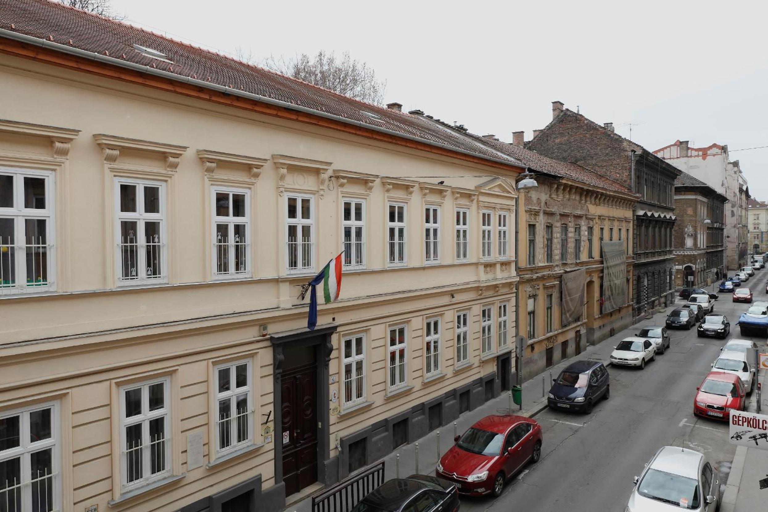 Photo 19