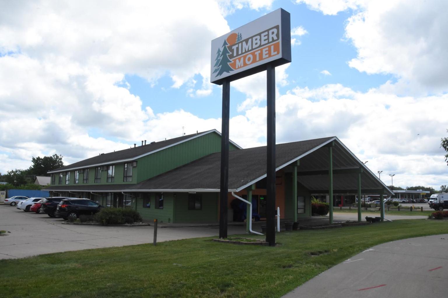 Timber Motel