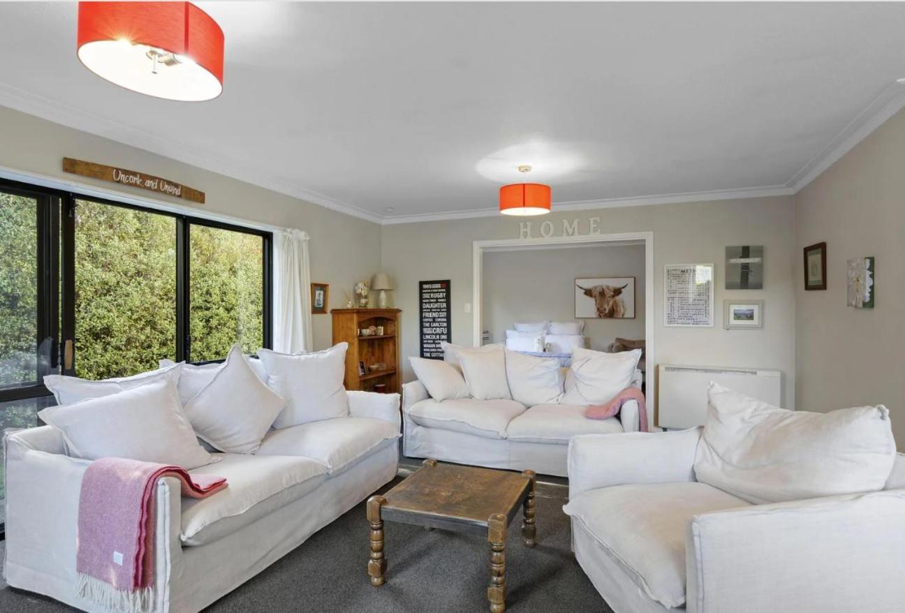 Methven central 3 bedroom house- Colcord