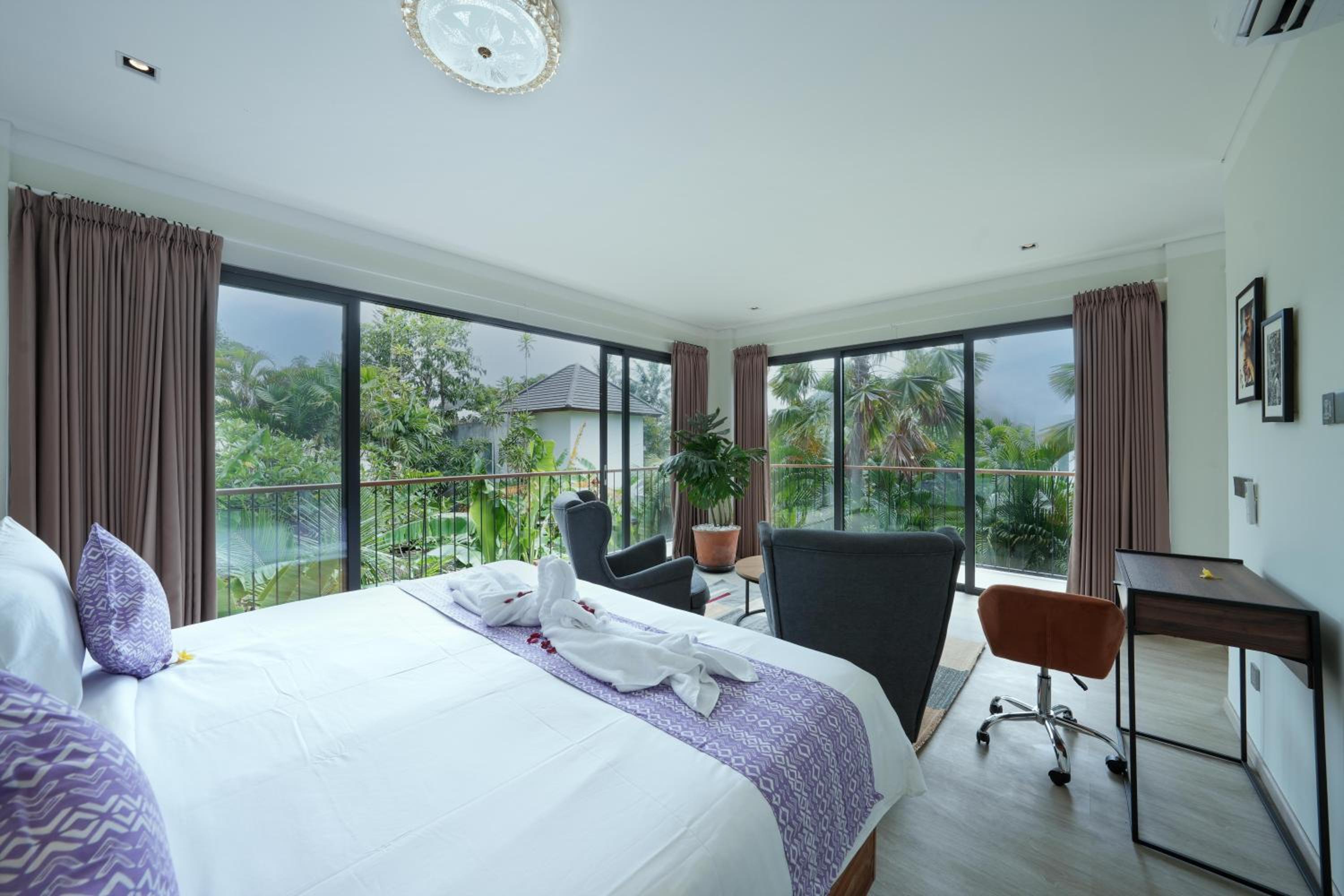 Twin Villas Drupadi 8BR Seminyak by Exotic Bali Properties