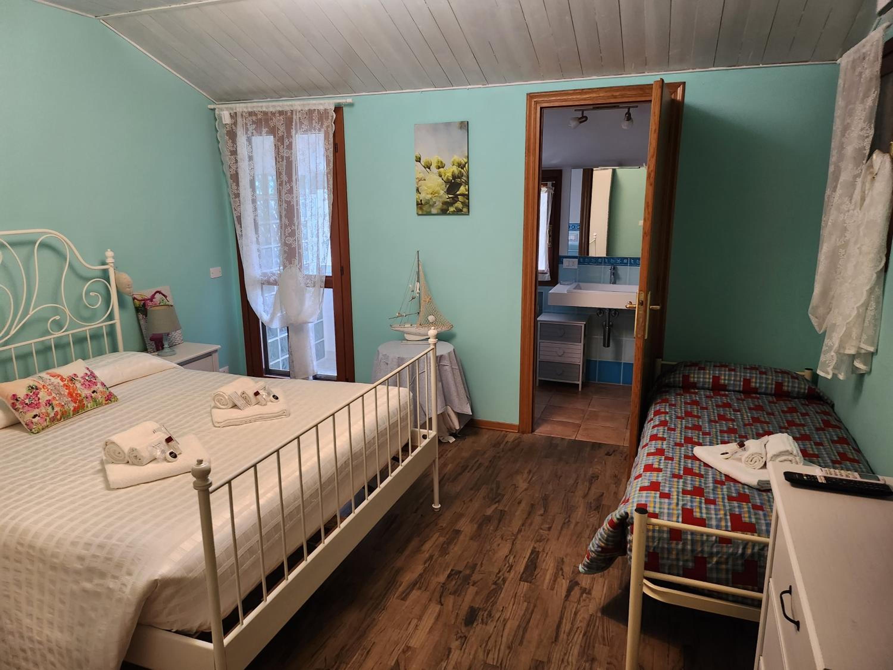 Photo 37